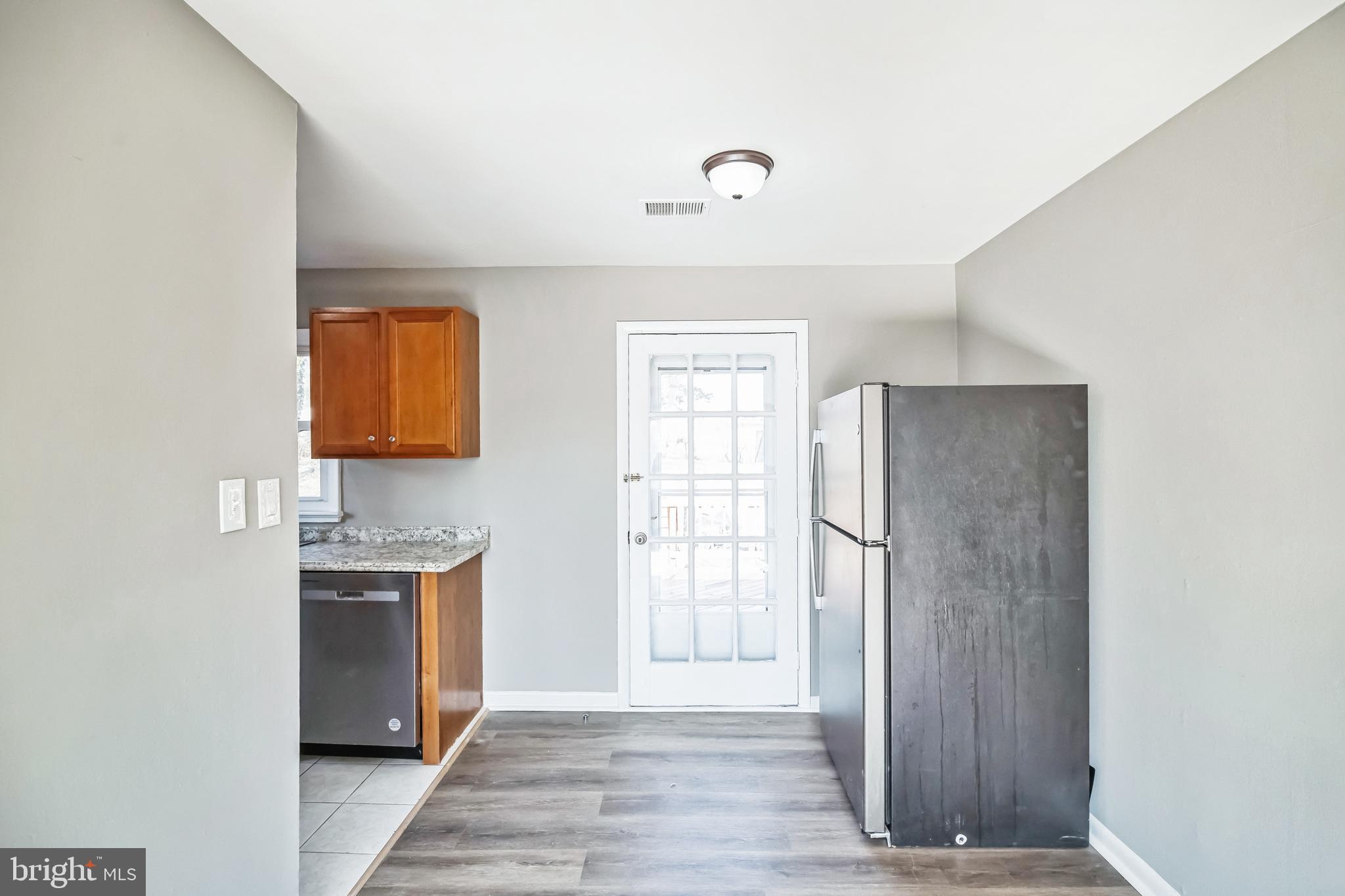 MARUMSCO VILLAGE - Residential Lease
