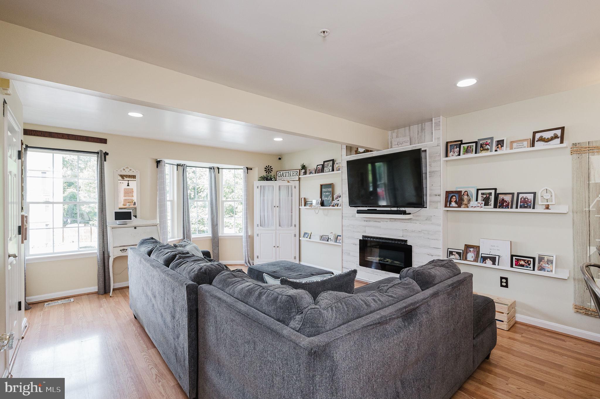 GREENBRIAR AT WHTE MRSH - Residential