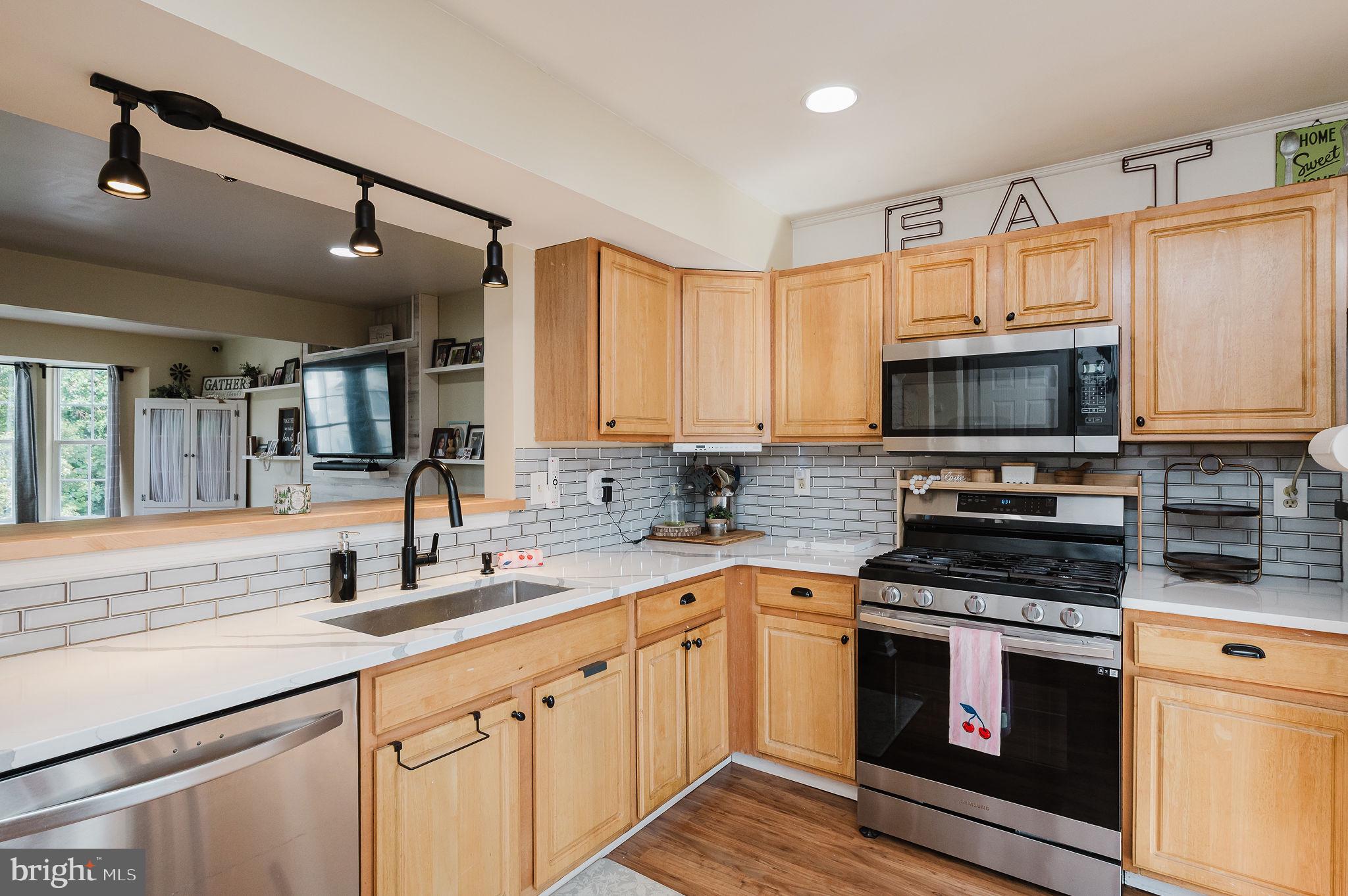 GREENBRIAR AT WHTE MRSH - Residential