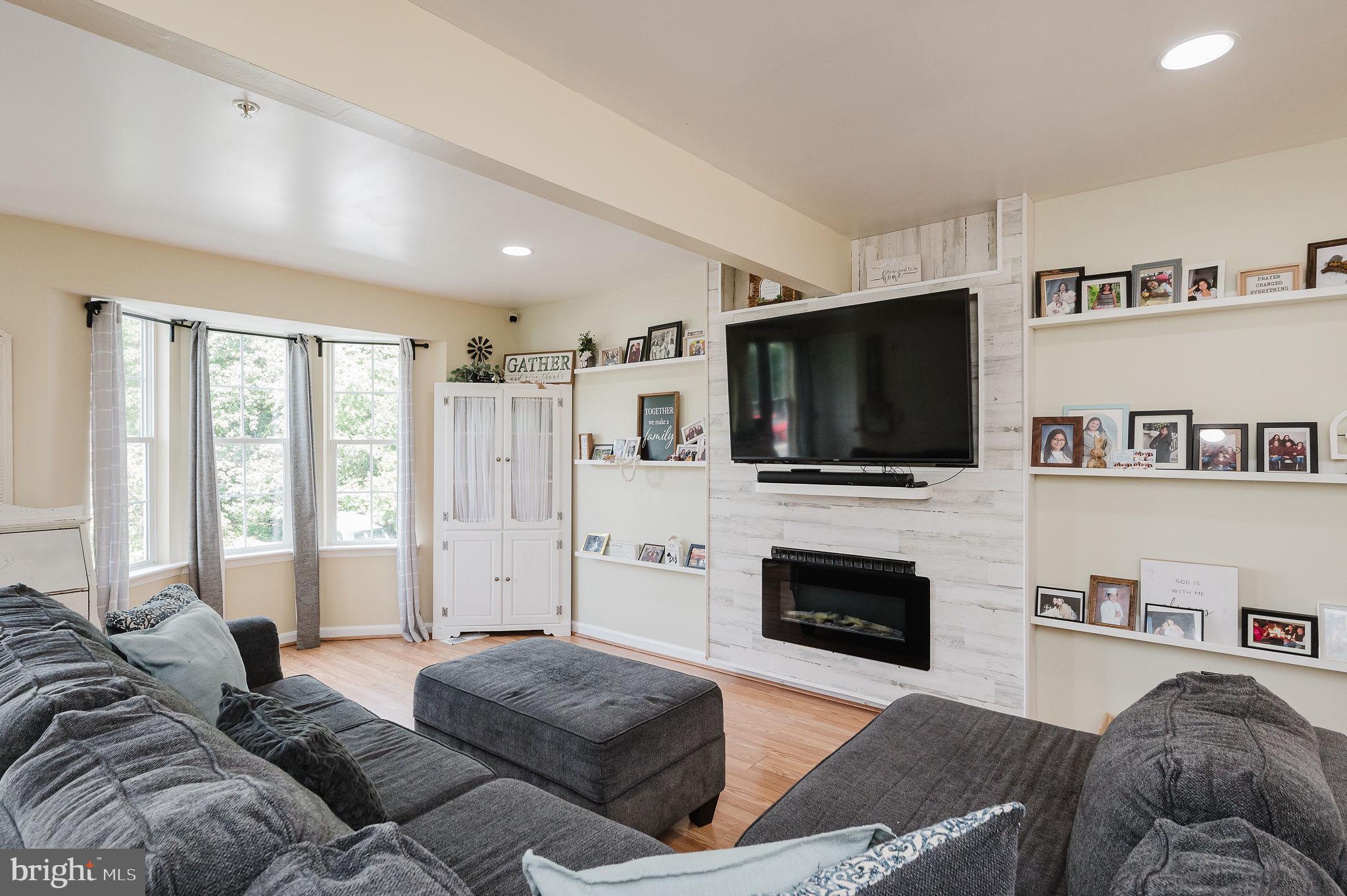 GREENBRIAR AT WHTE MRSH - Residential
