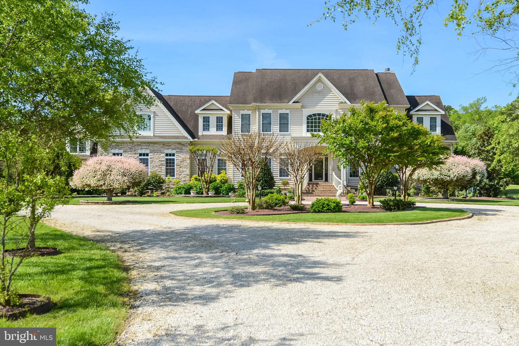 INDIAN CREEK - Residential