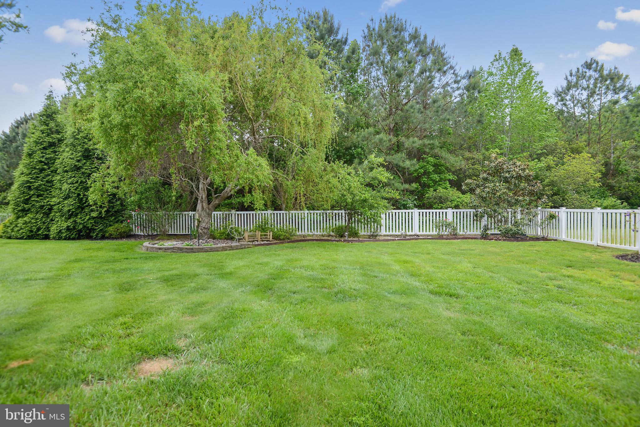 INDIAN CREEK - Residential