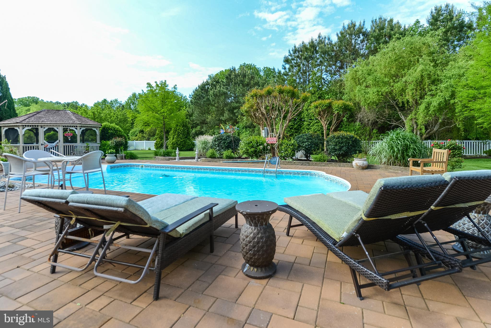 INDIAN CREEK - Residential