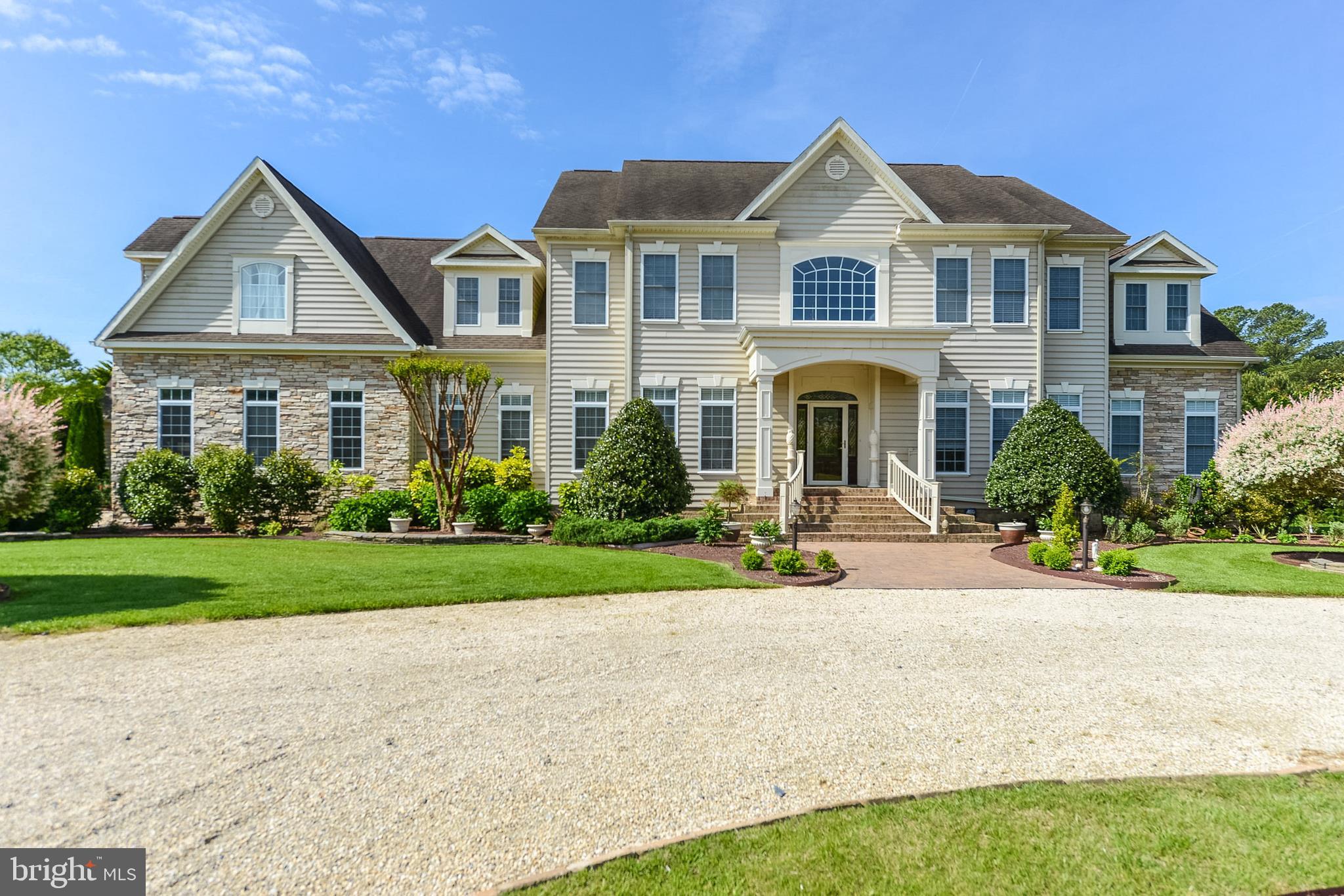 INDIAN CREEK - Residential