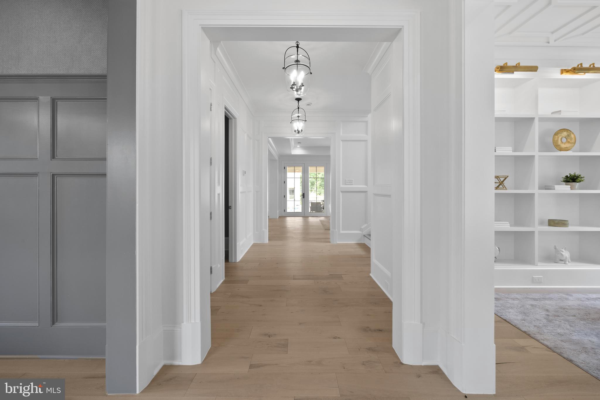 BEVERLY HILLS - Residential