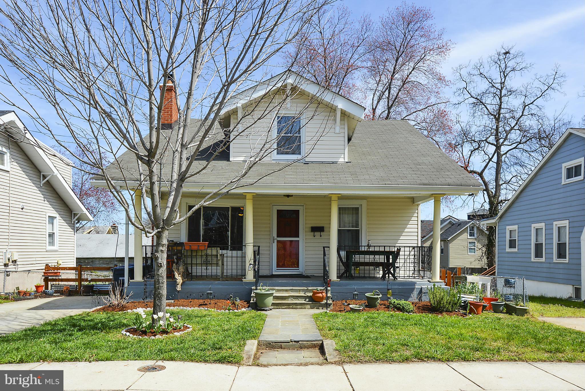 Gardeners delight!  Charming updated and expanded bungalow with a front porch in Hyattsville Historic area. Wood floors. Kitchen/family room in the rear with exit to garden. Walk to the Arts District shops, restaurants and parks.  Close to MARC, Metro and an easy commute to D.C.