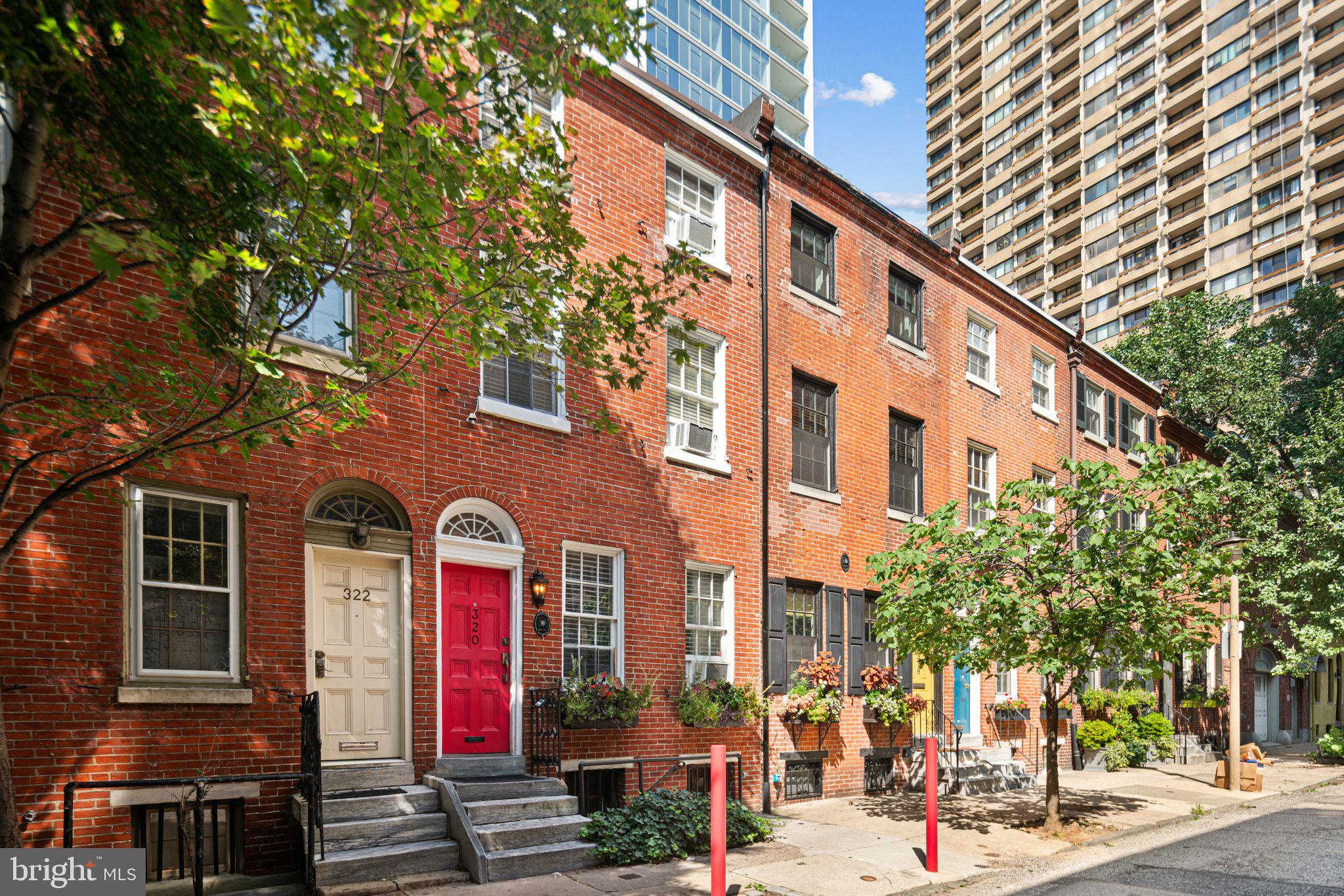 CENTER CITY - Residential Income