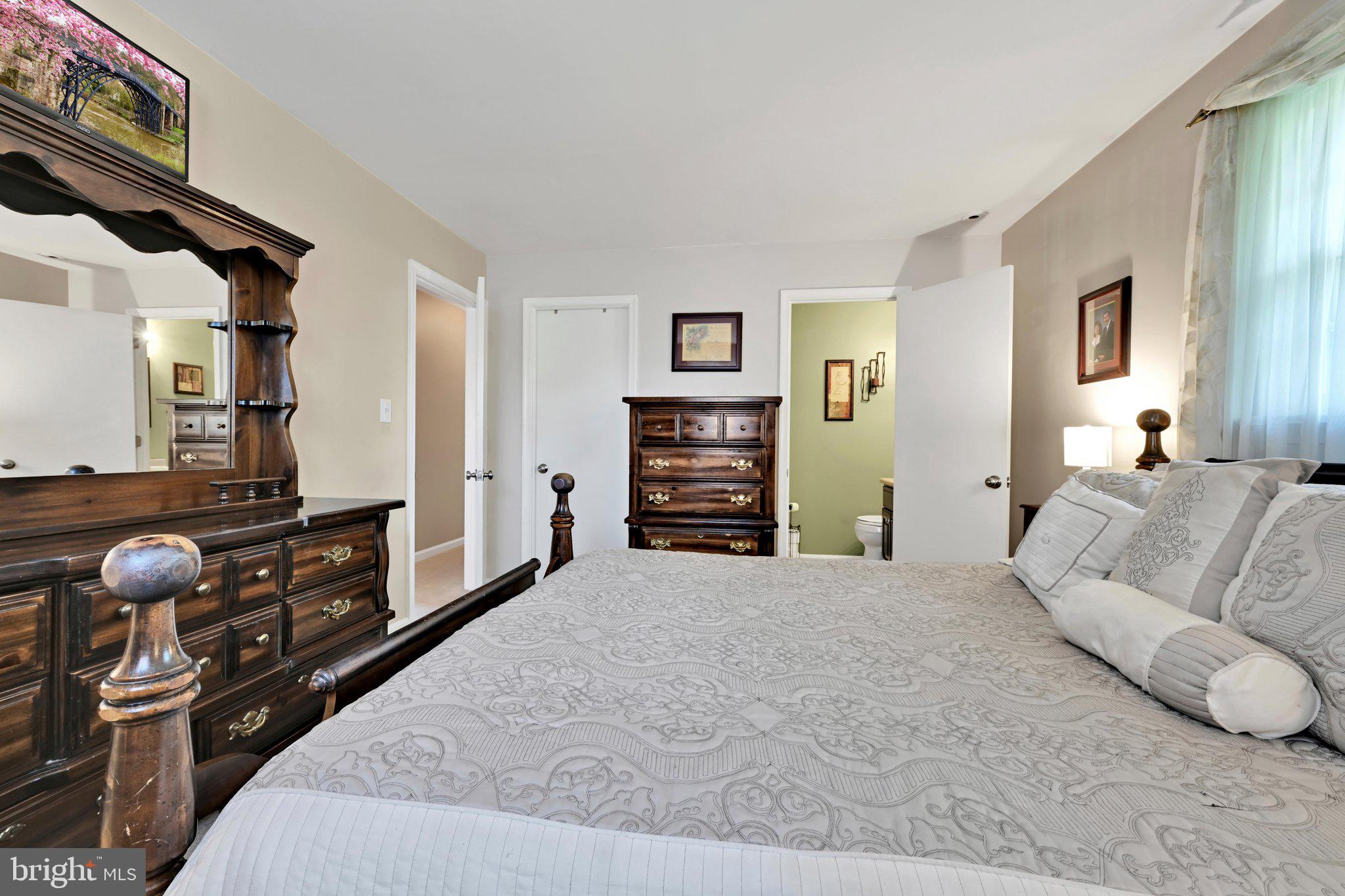 LINCOLN HEIGHTS - Residential