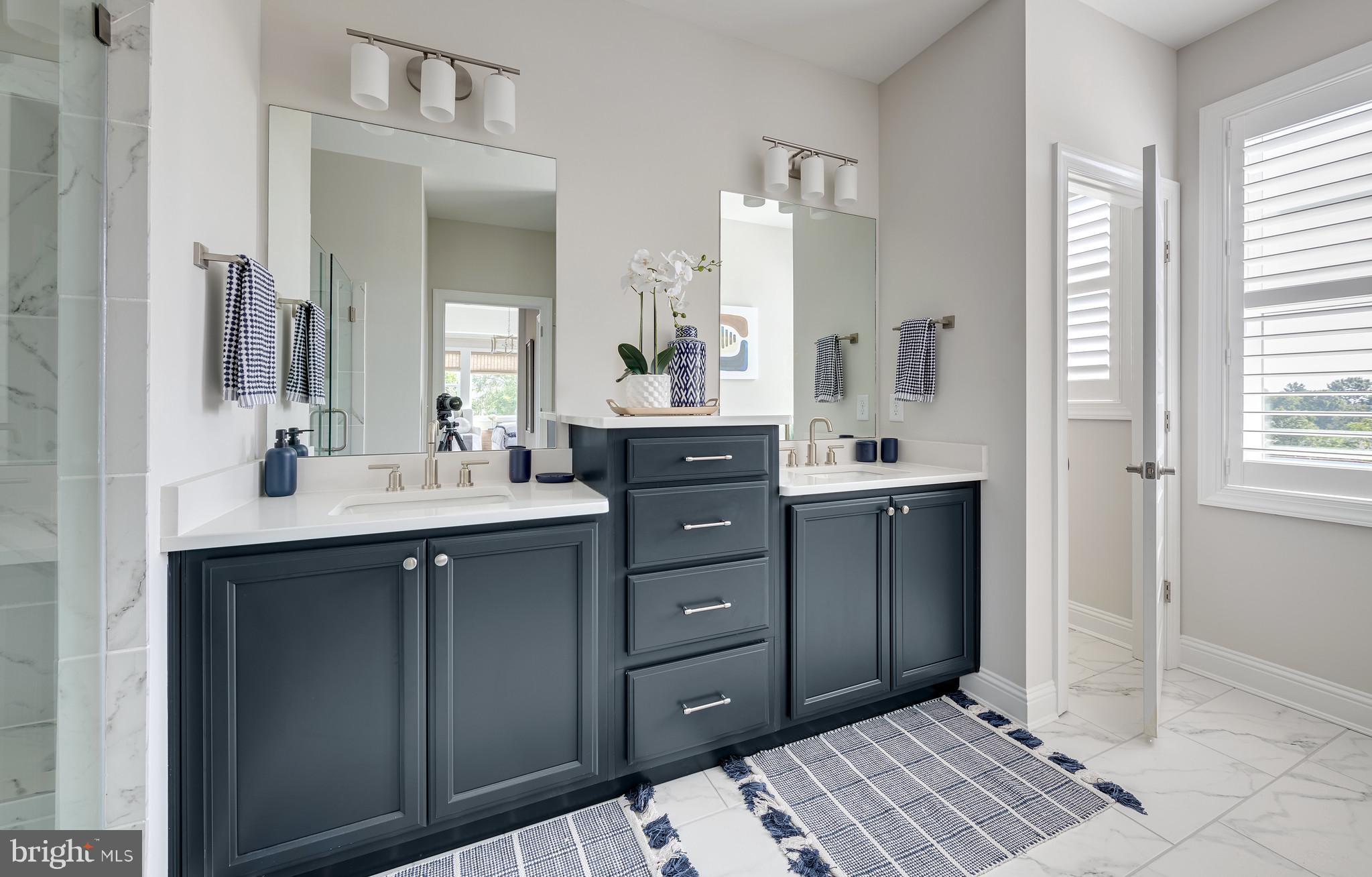 BRENTWOOD - Residential