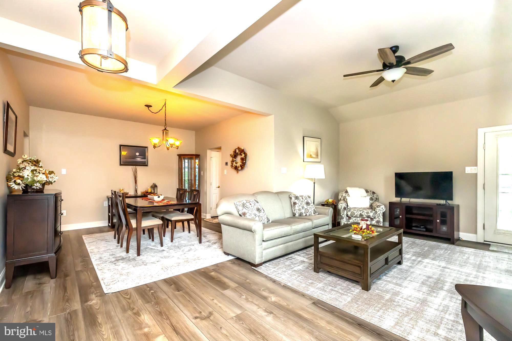 VILLAGES AT HILLVIEW - Residential
