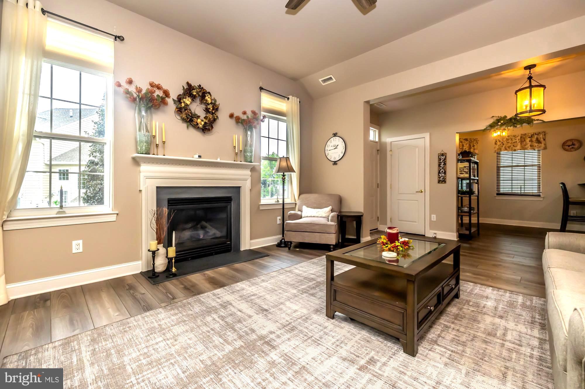 VILLAGES AT HILLVIEW - Residential