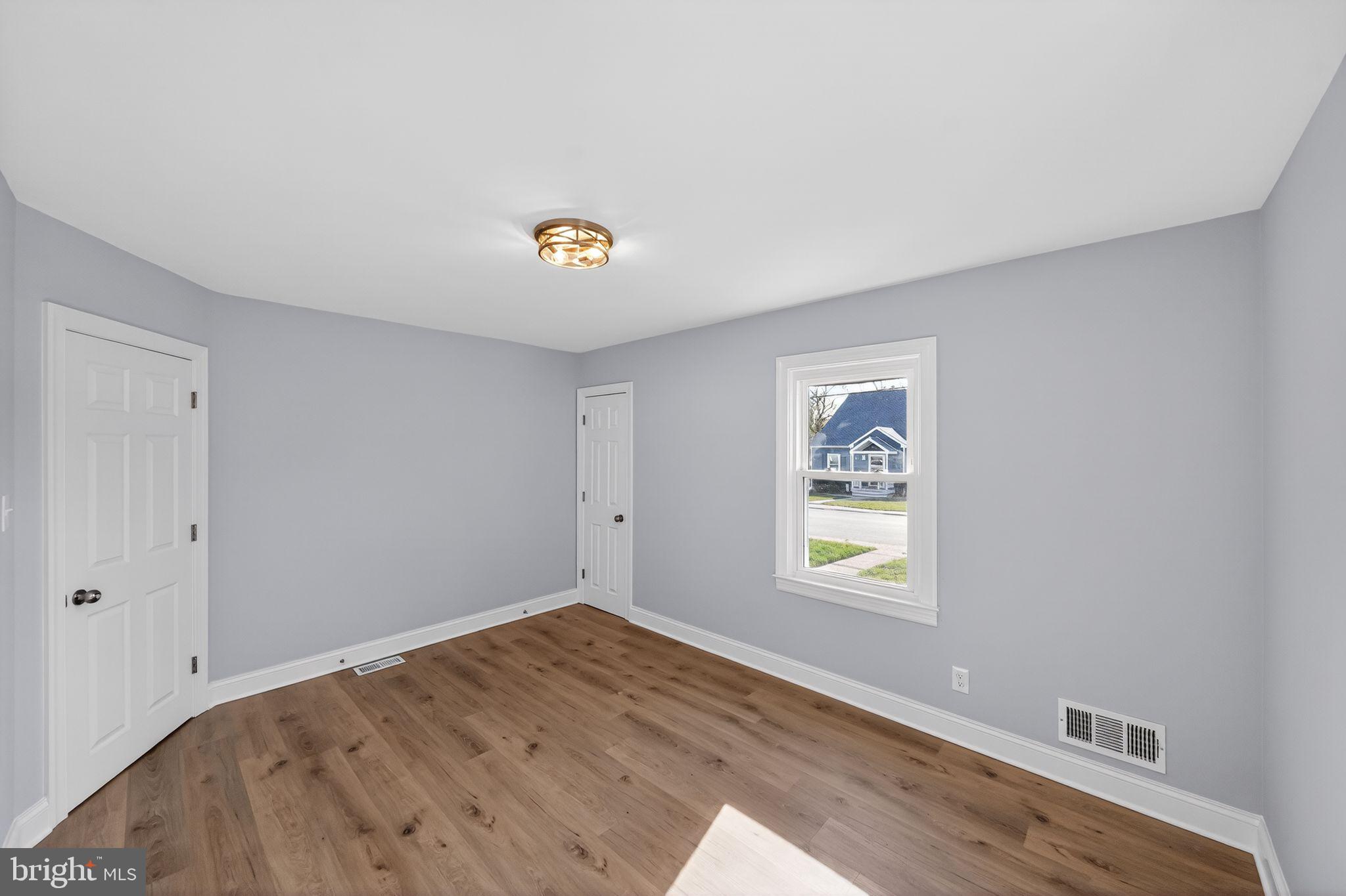 RIDGE VIEW - Residential