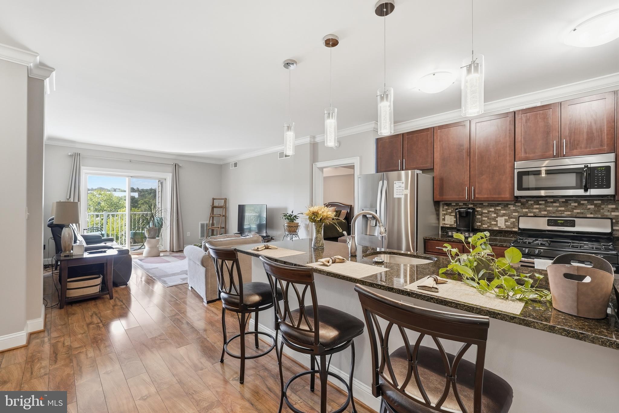 ISABELLA AT MONTICELLO MEWS - Residential
