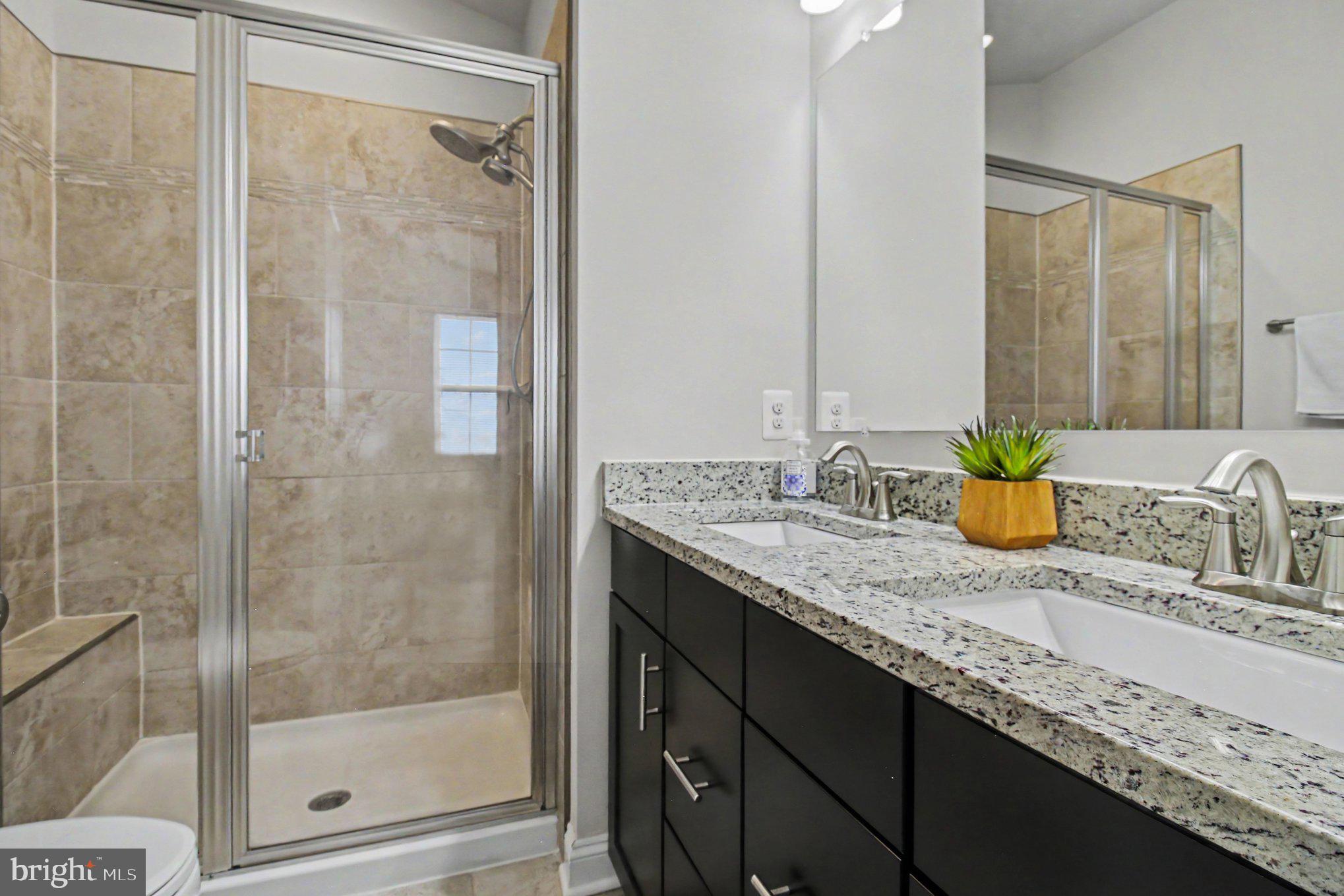 RAVENHURST GLEN - Residential