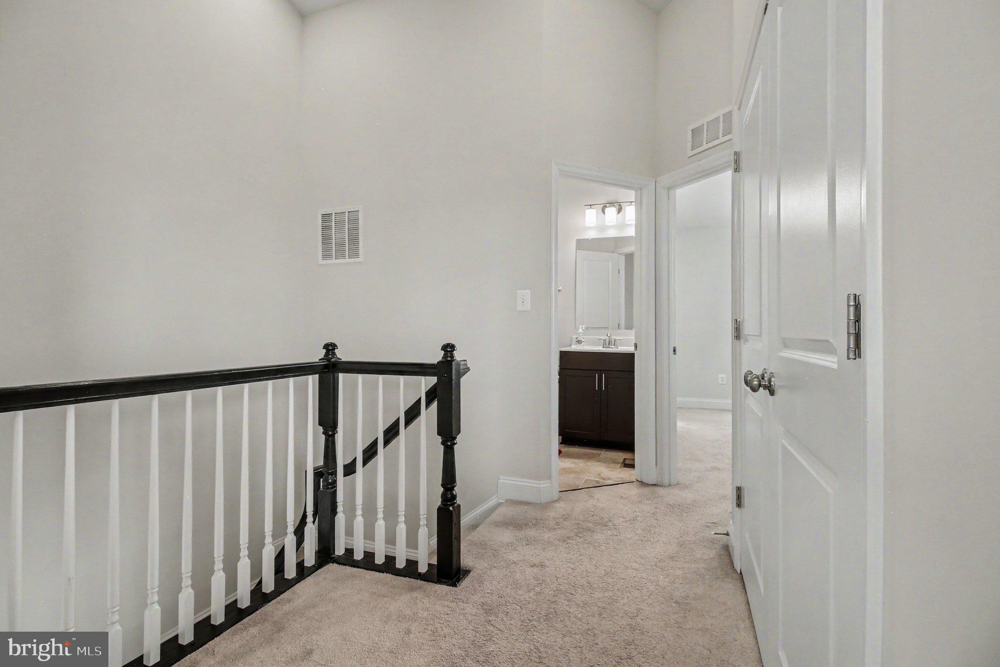RAVENHURST GLEN - Residential