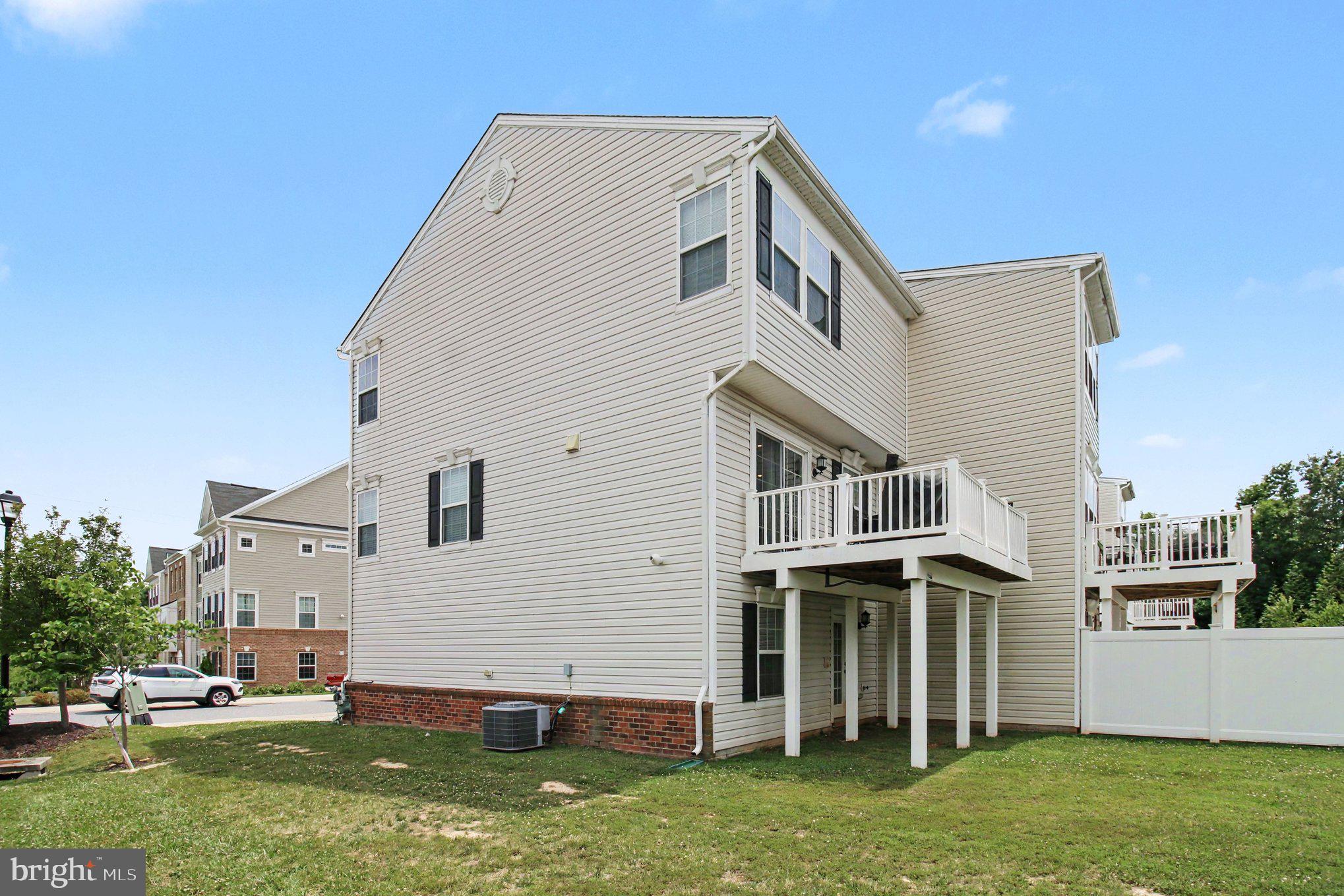 RAVENHURST GLEN - Residential