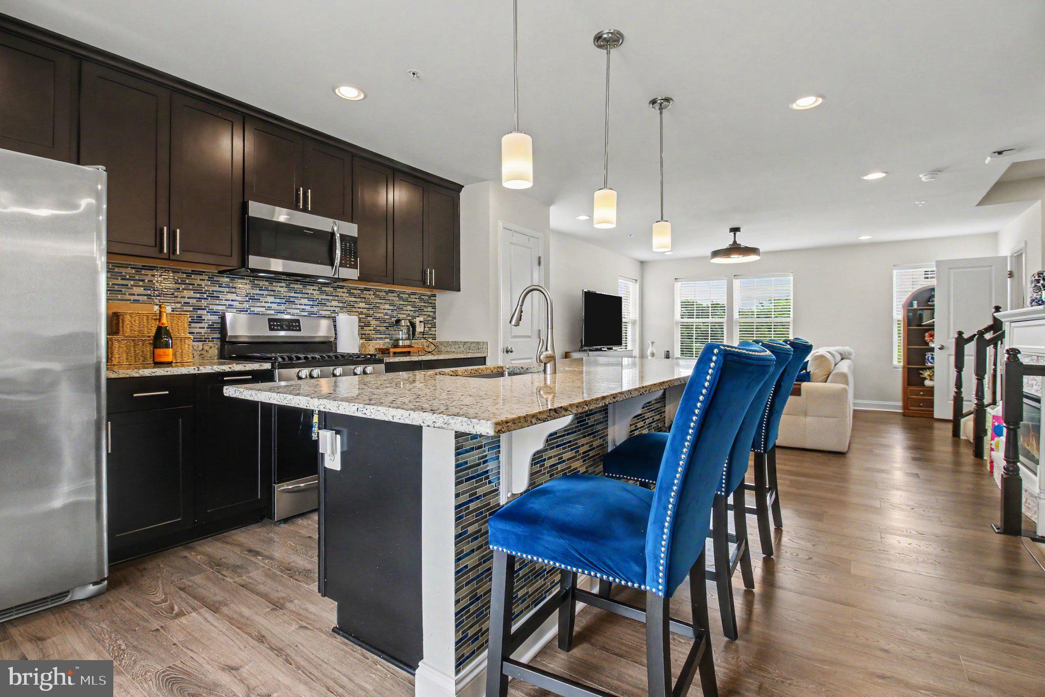 RAVENHURST GLEN - Residential
