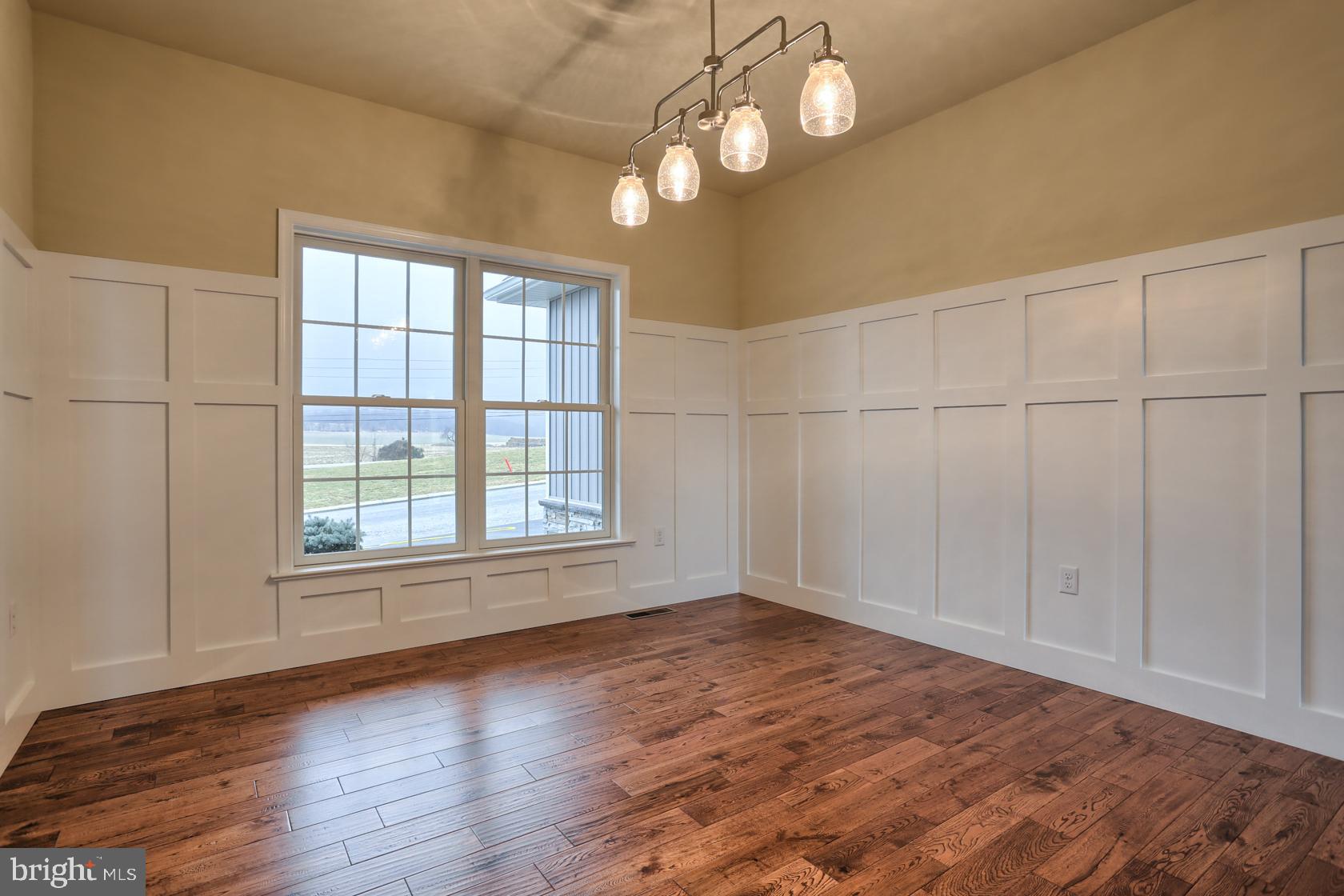 THE ESTATES AT HEARTHSIDE - Residential