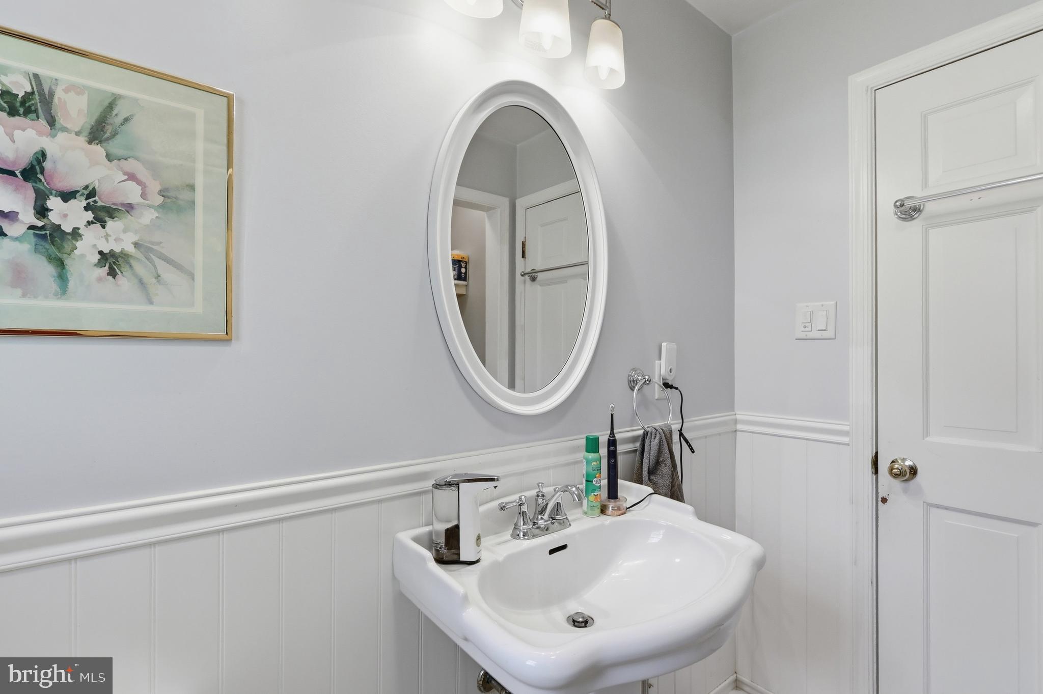 ROSLYN - Residential