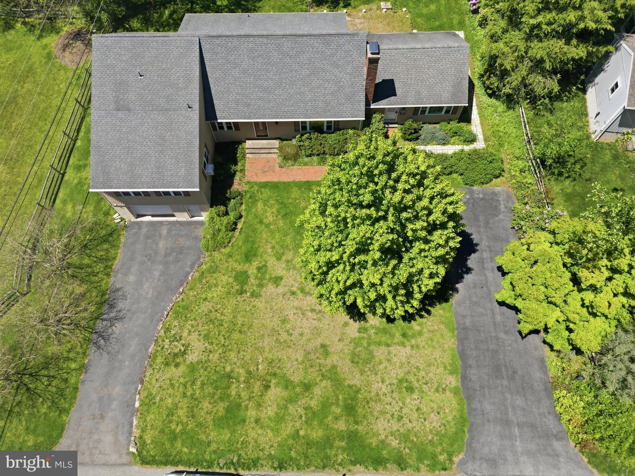 ROSLYN - Residential