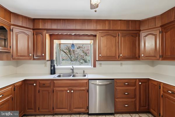 ROSLYN - Residential