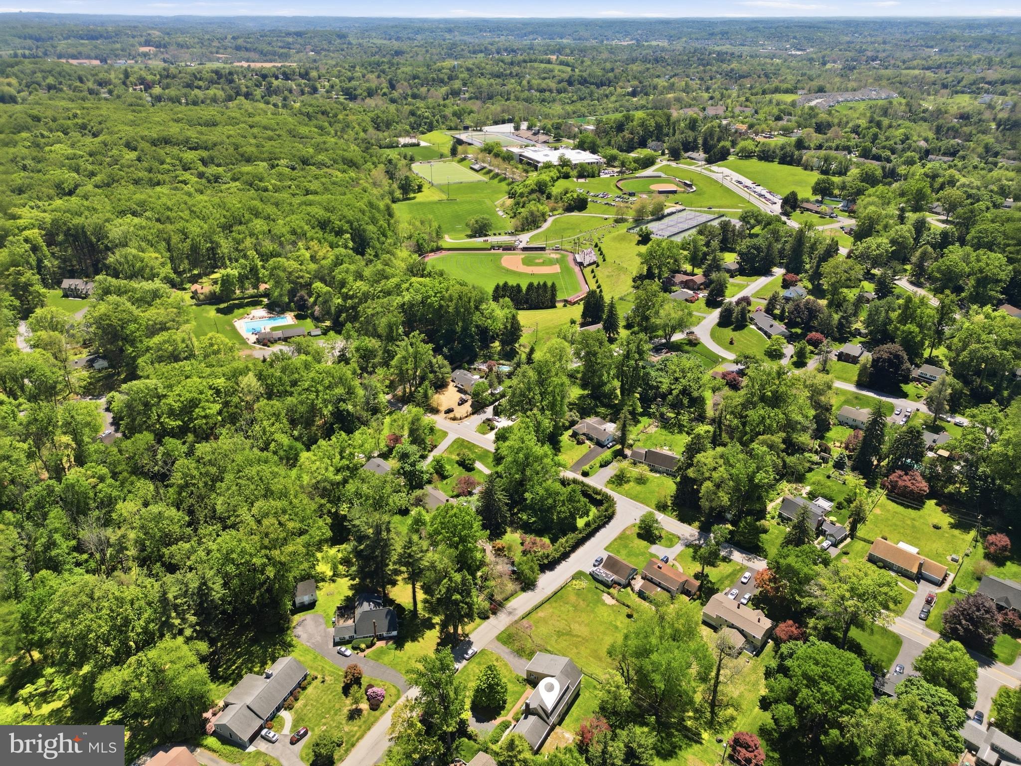 ROSLYN - Residential