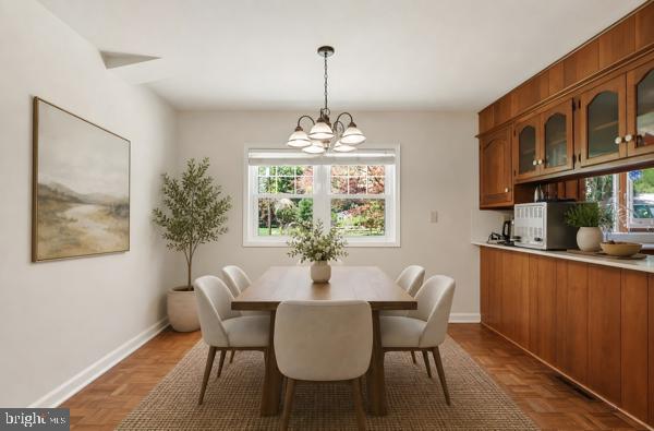 ROSLYN - Residential