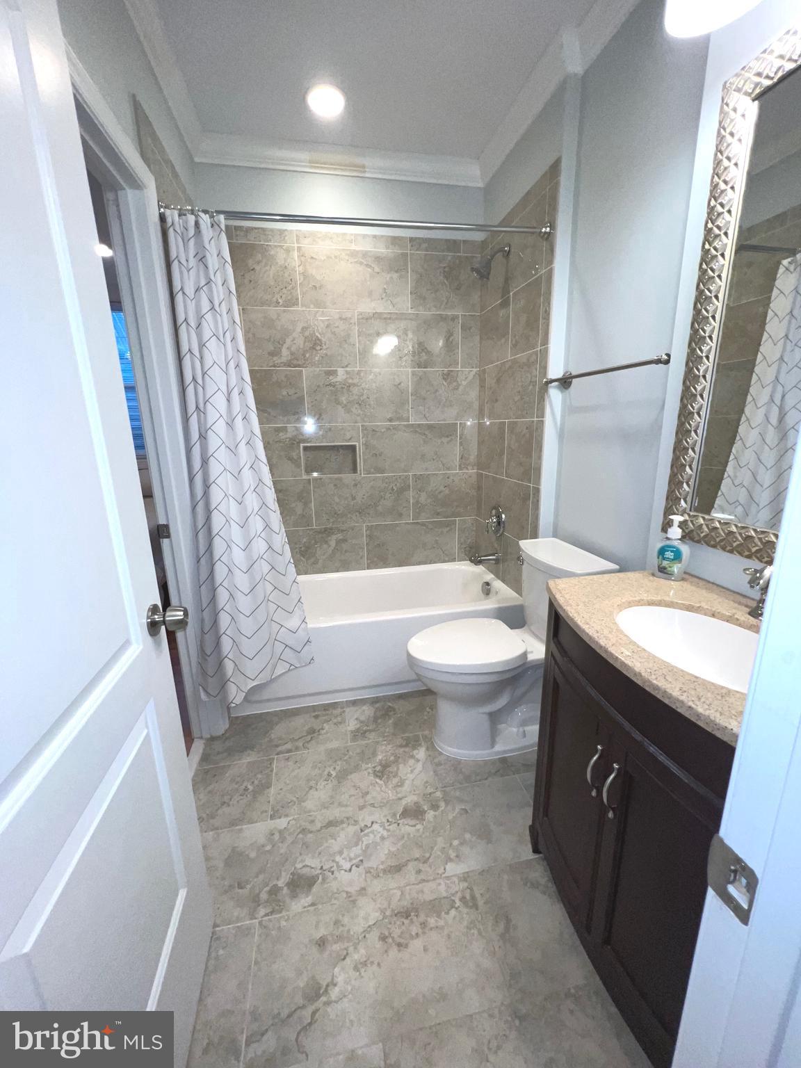 GEORGIA NEWMAN - Residential Lease