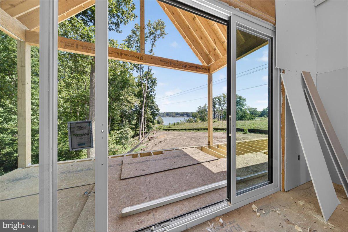 ROCK ISLAND LANDING - Residential