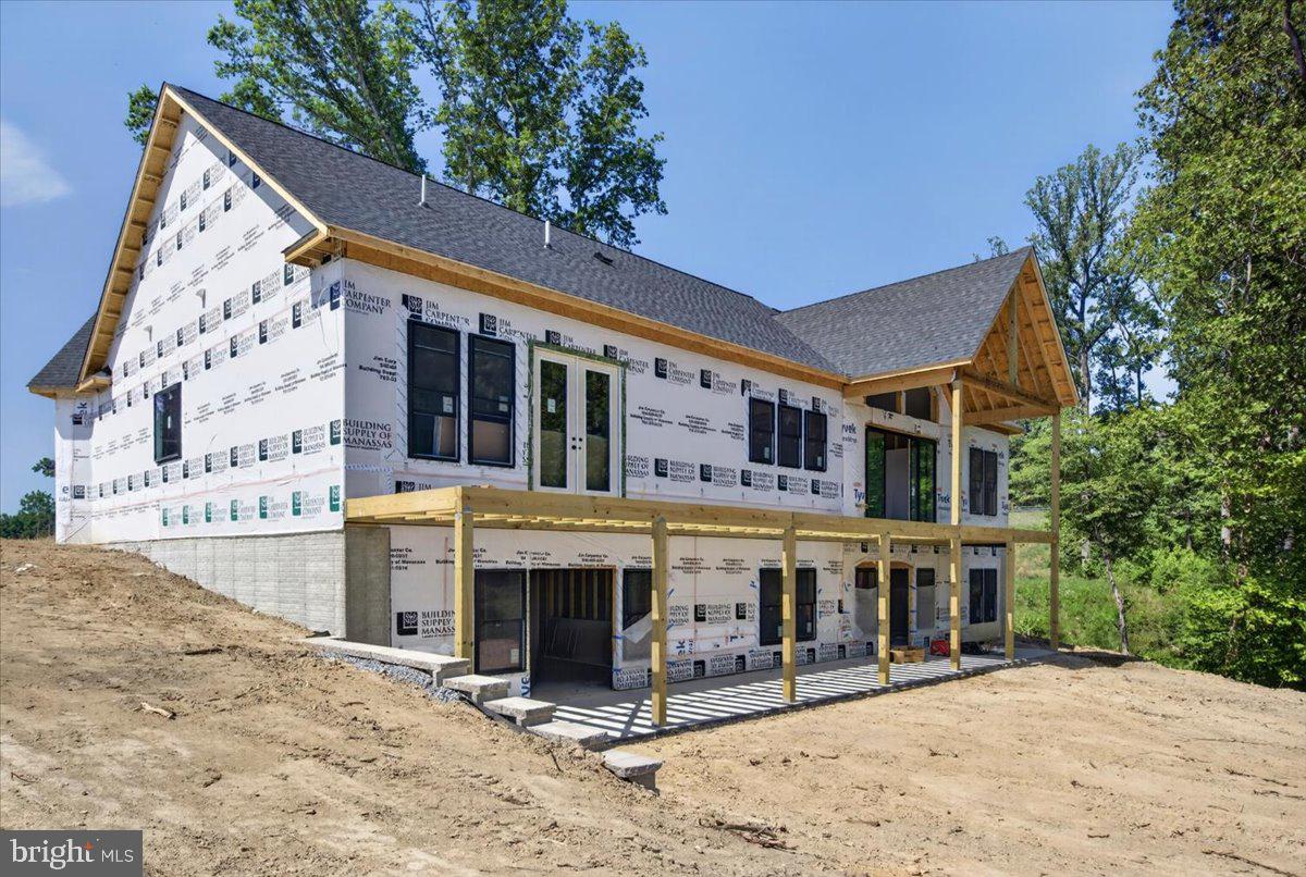 ROCK ISLAND LANDING - Residential