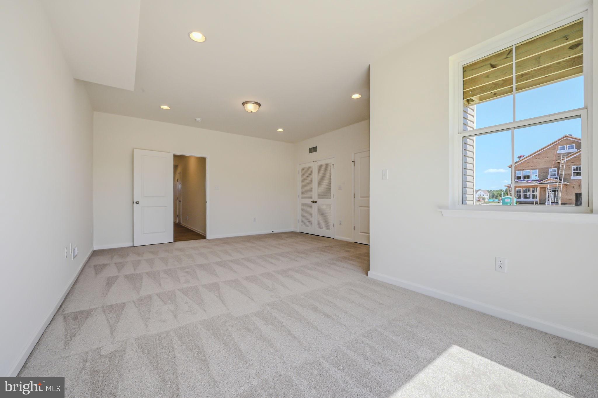 VILLAGE OF BAYBERRY - Residential