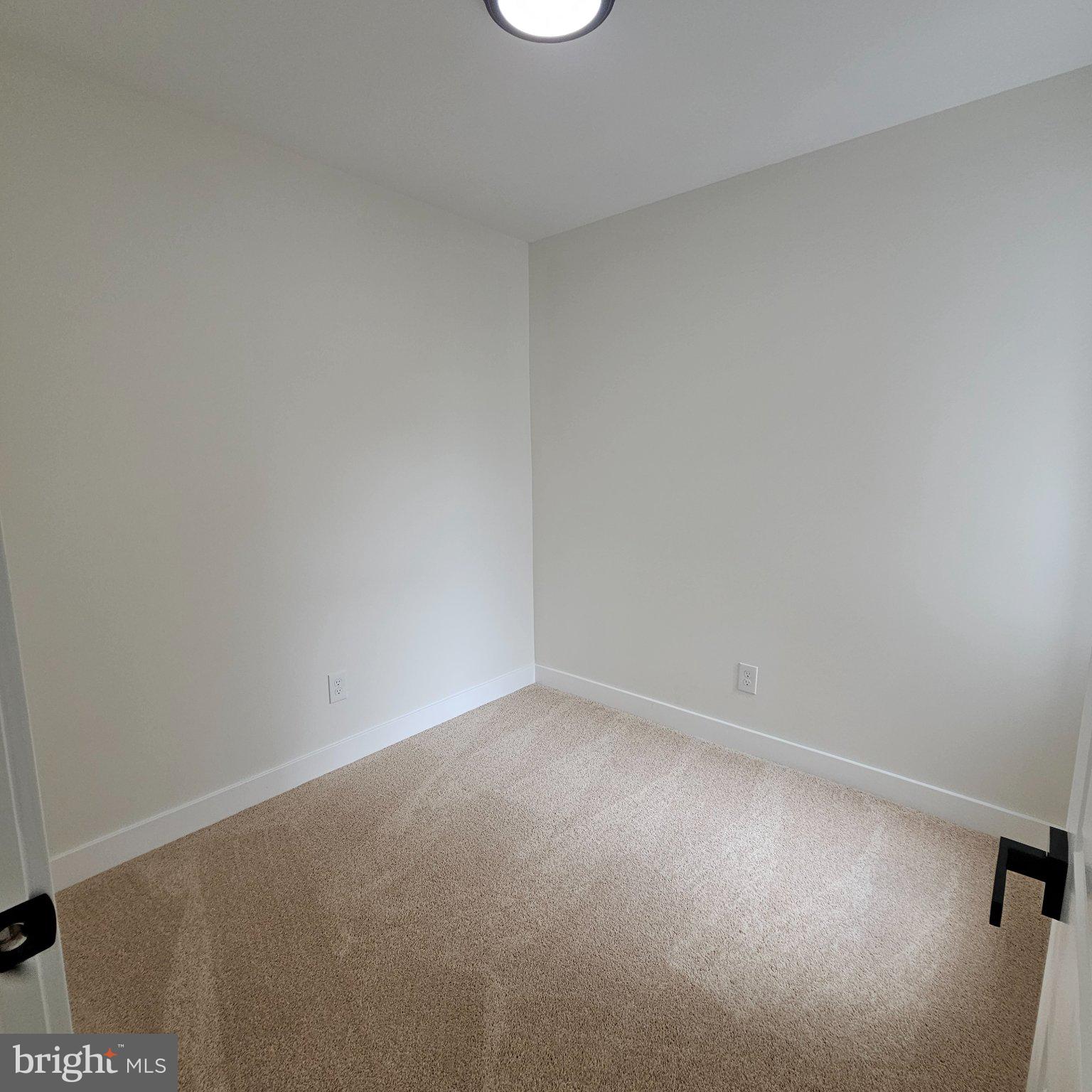 LOGAN - Residential