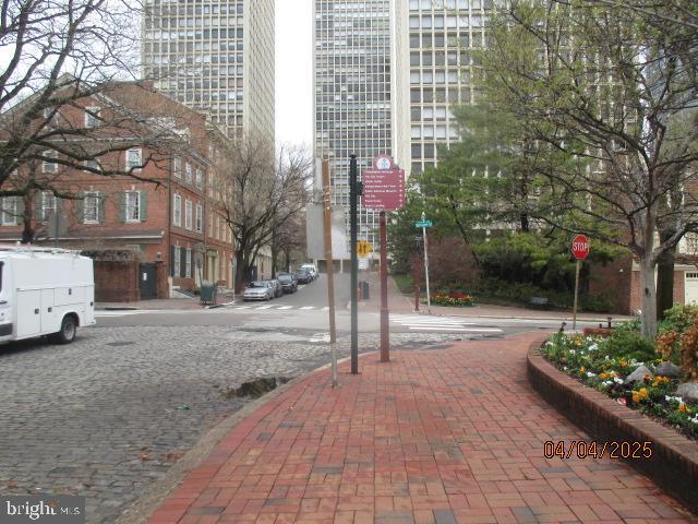 SOCIETY HILL - Residential