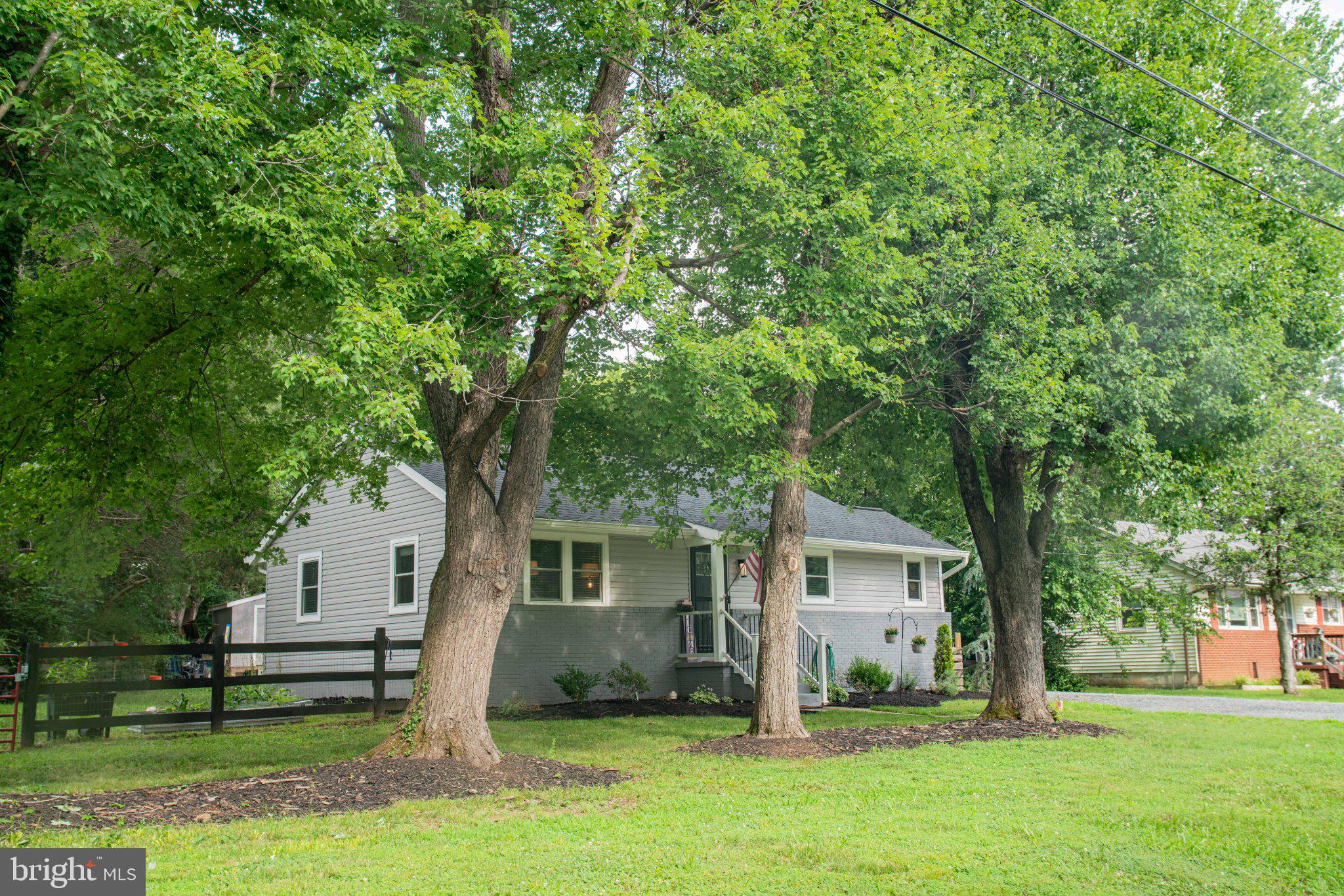 MRS H L STINNETT - Residential