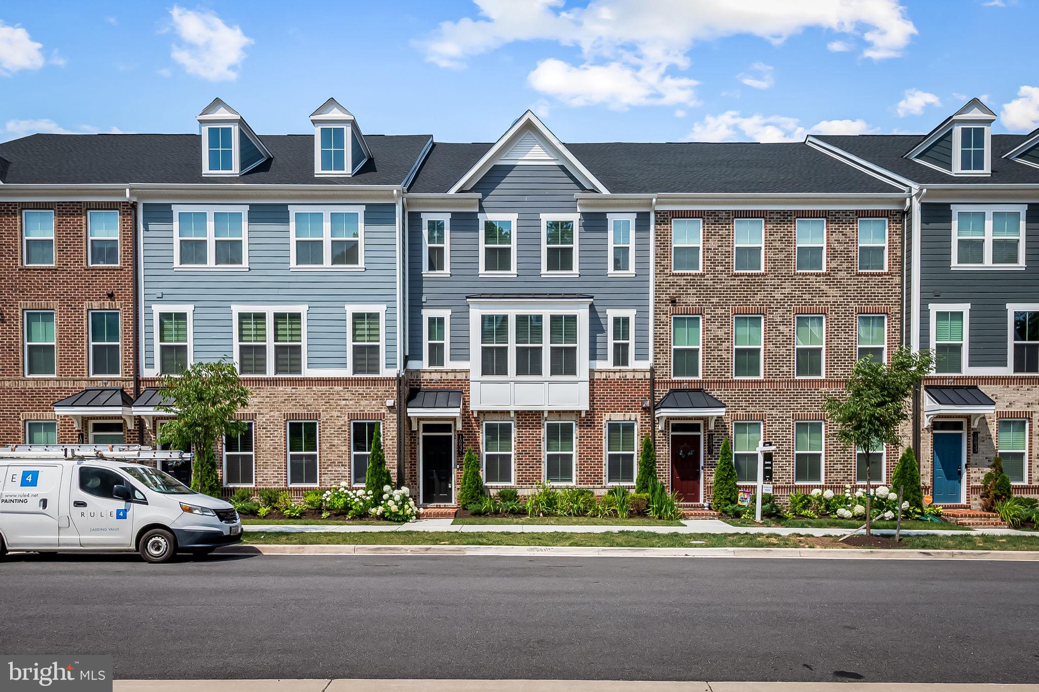 GREENLEIGH AT CROSSROADS - Residential