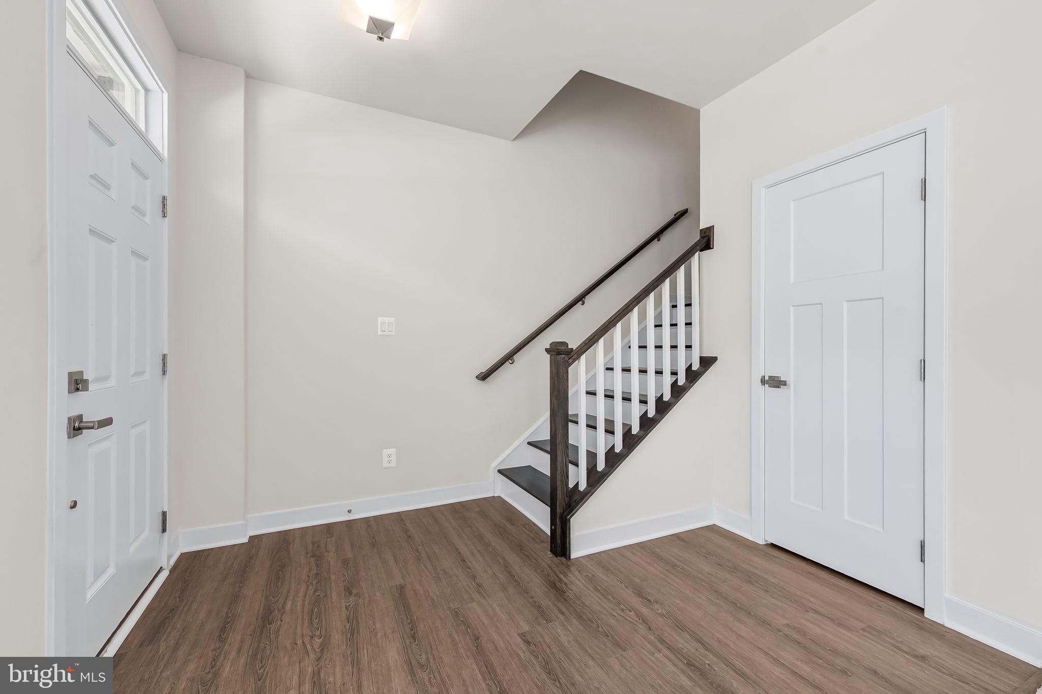GREENLEIGH AT CROSSROADS - Residential