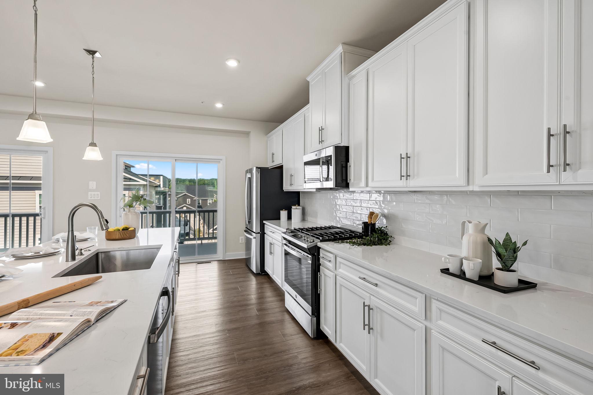 GREENLEIGH AT CROSSROADS - Residential