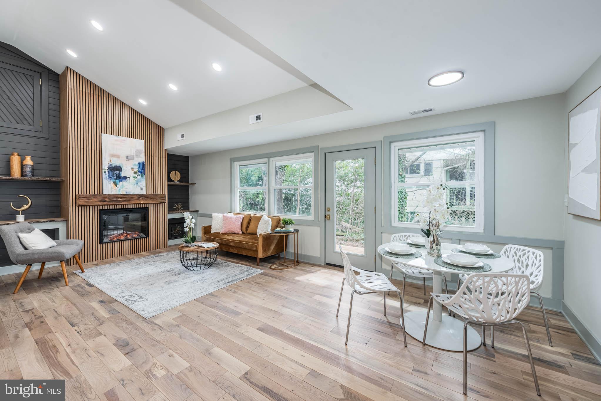 KNOLLWOOD - Residential