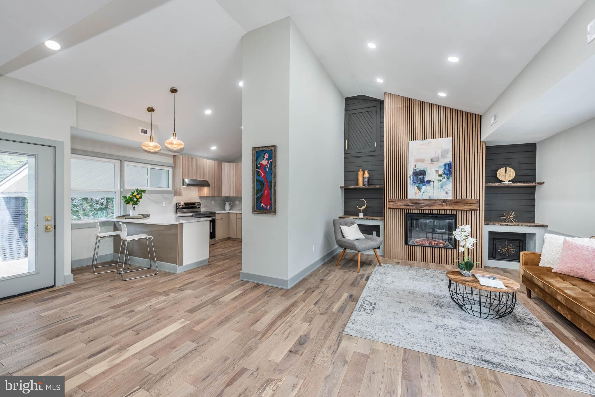 KNOLLWOOD - Residential