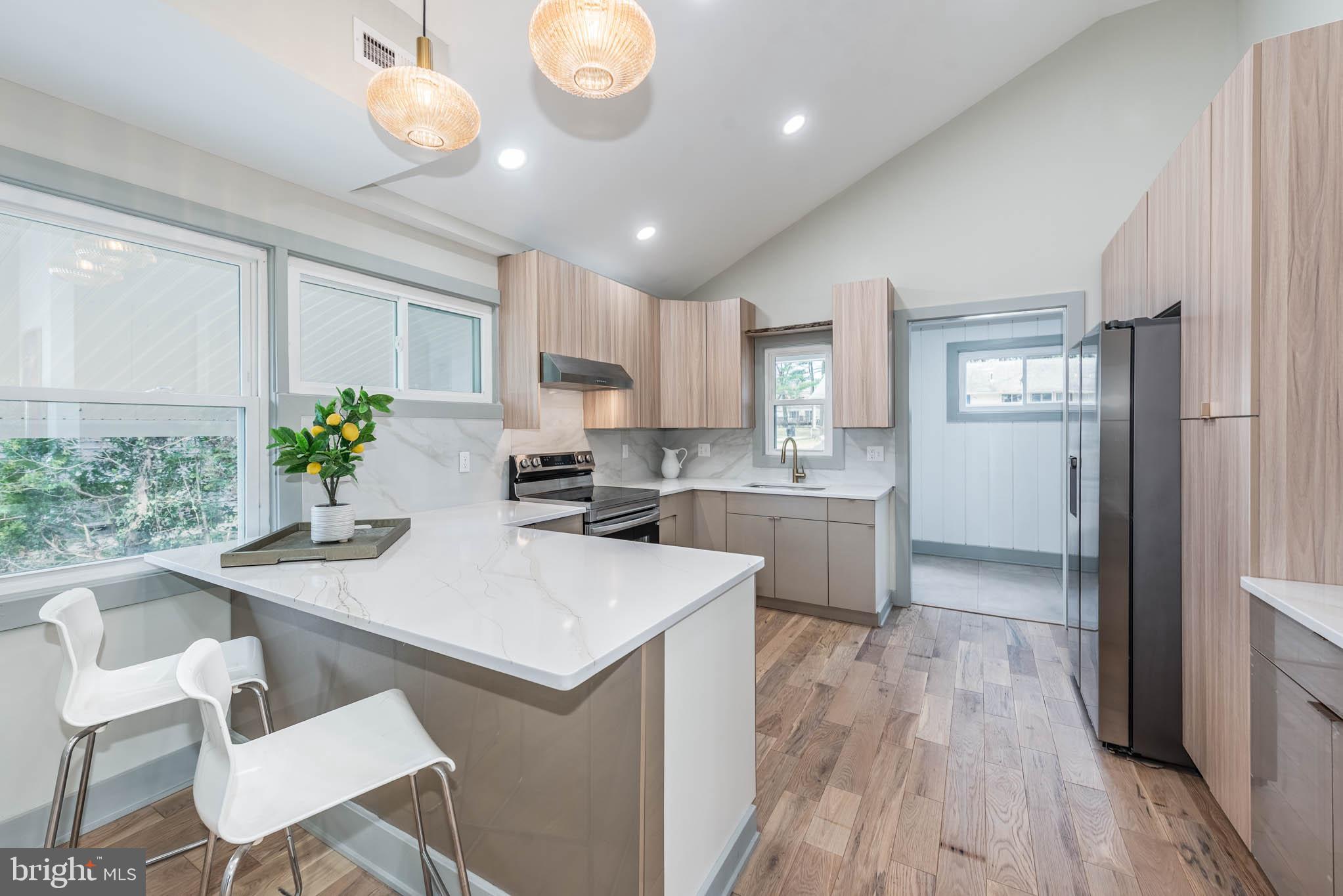 KNOLLWOOD - Residential