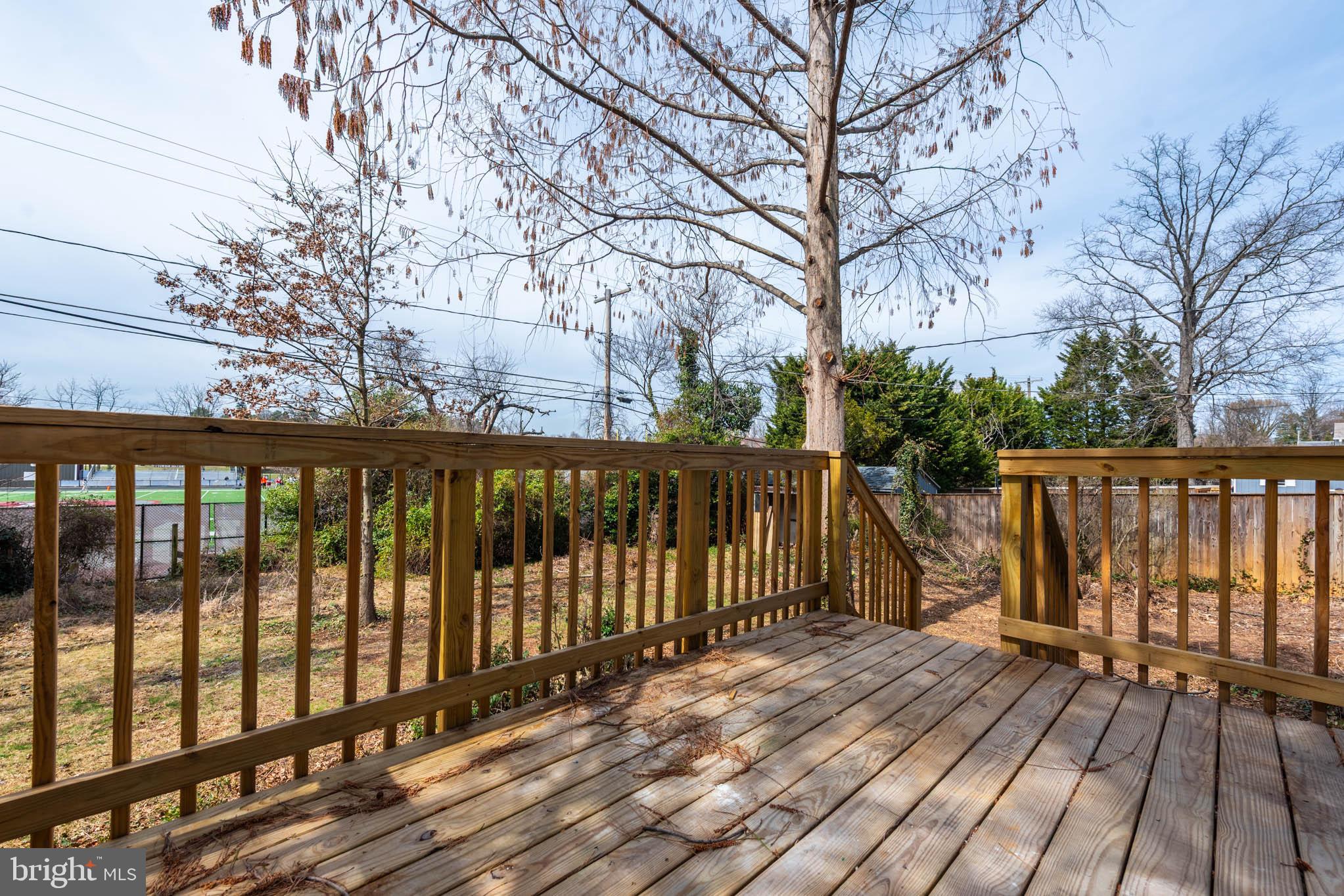 KNOLLWOOD - Residential