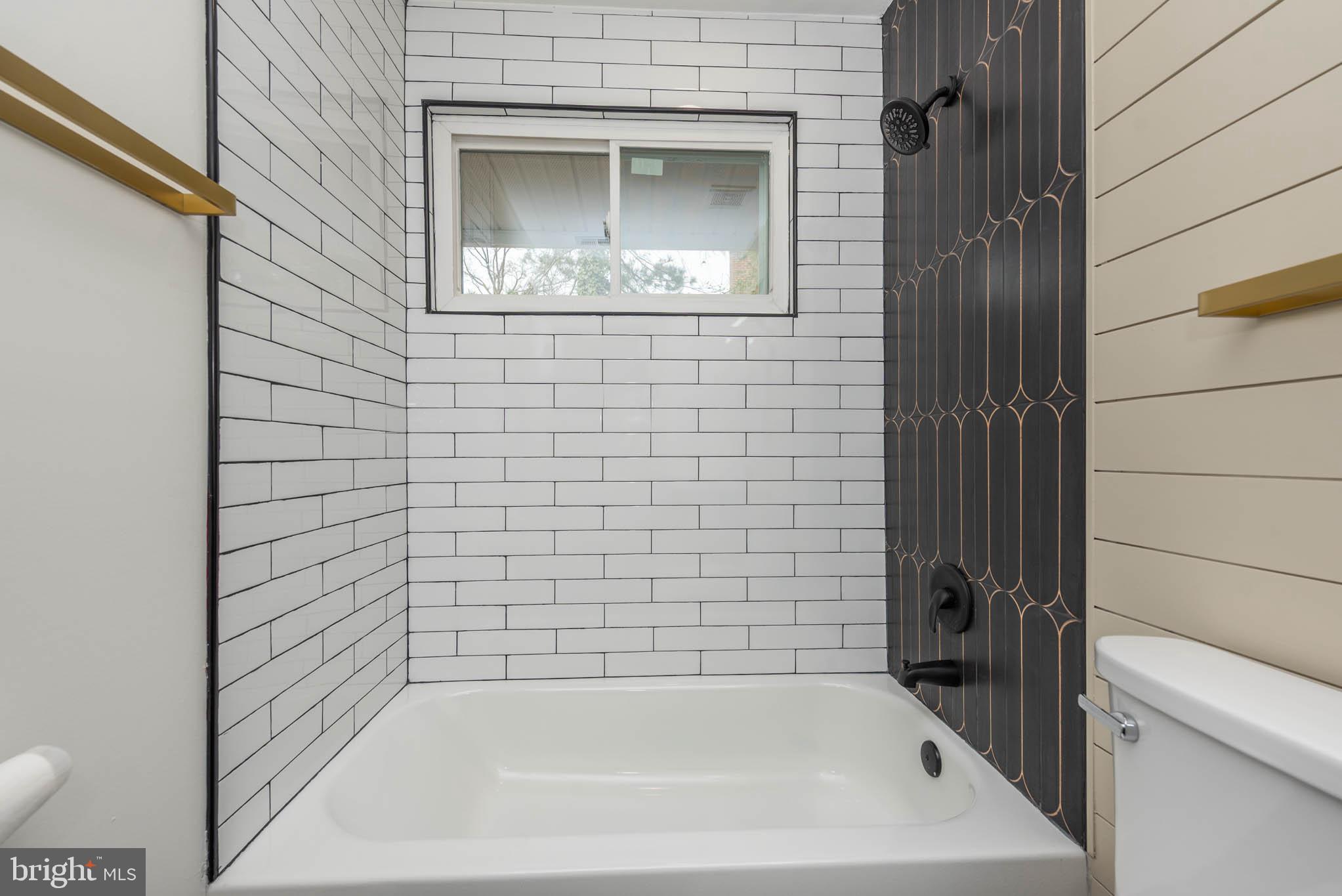 KNOLLWOOD - Residential