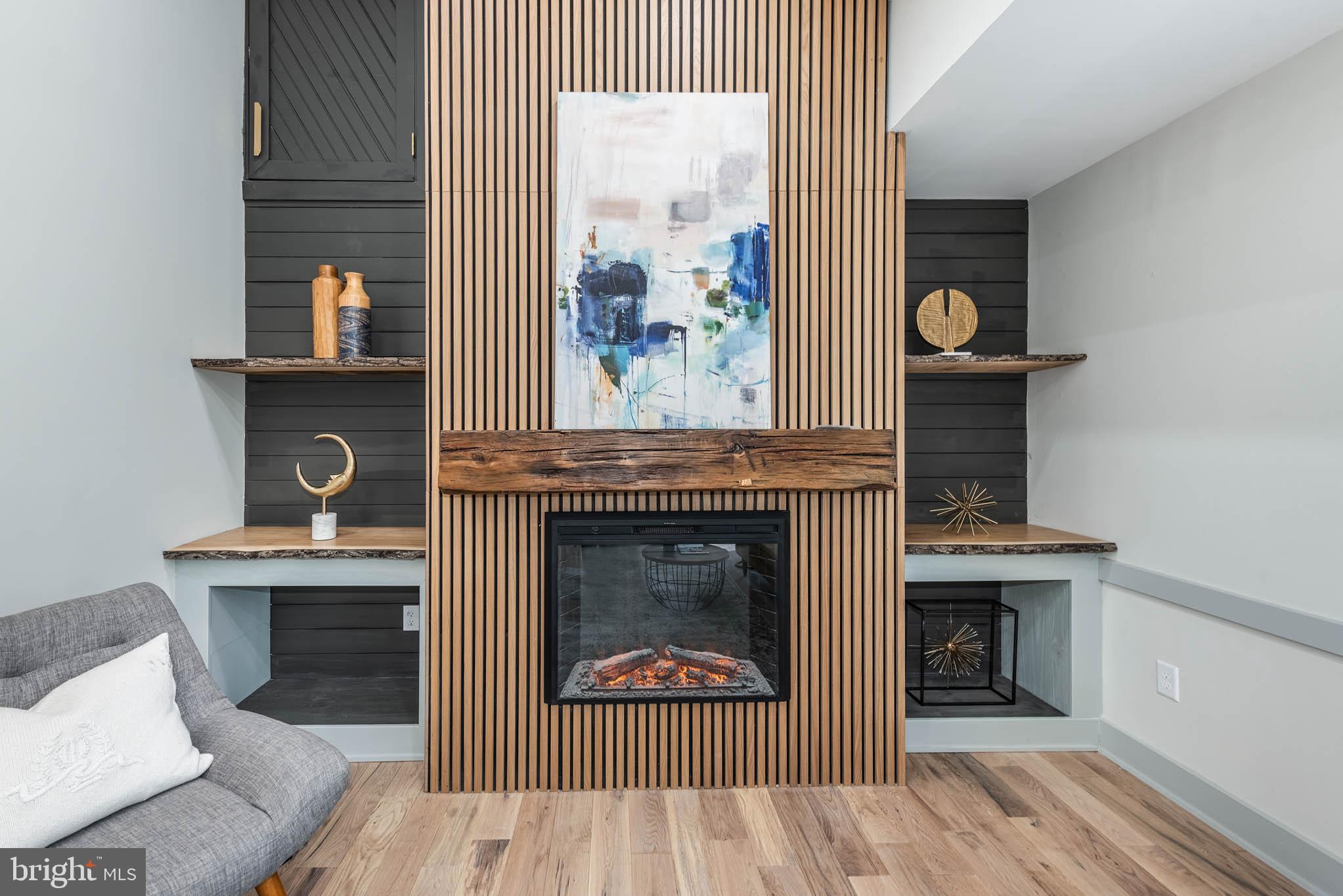 KNOLLWOOD - Residential