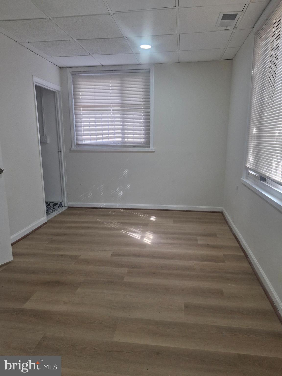 CHESTNUT HILL - Residential Lease