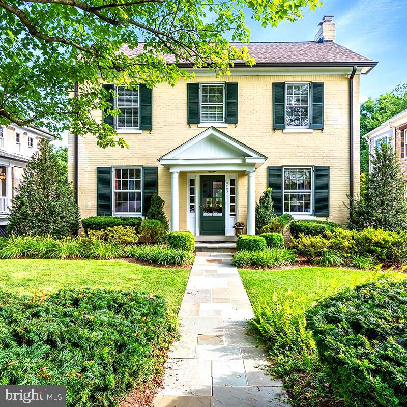 CHEVY CHASE - Residential