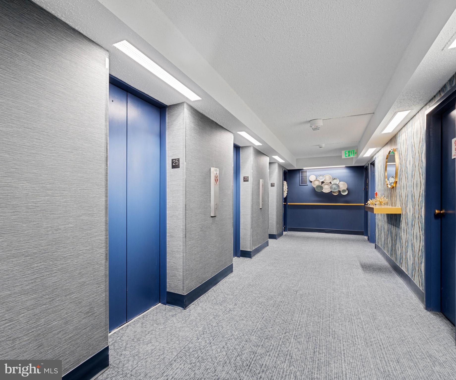 RIDGELY TOWSON CENTER - Residential