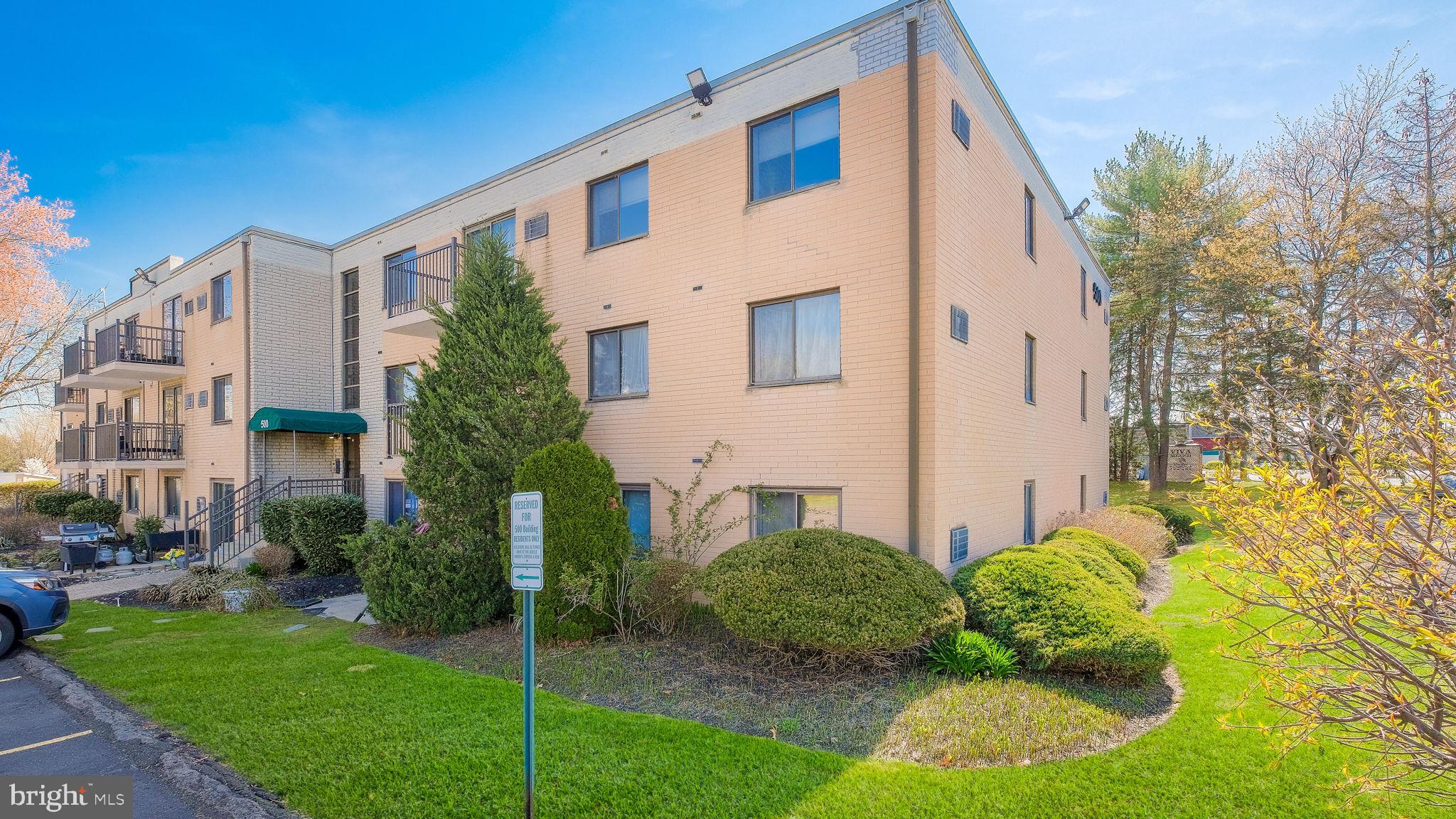 MEADOW WOOD - Residential