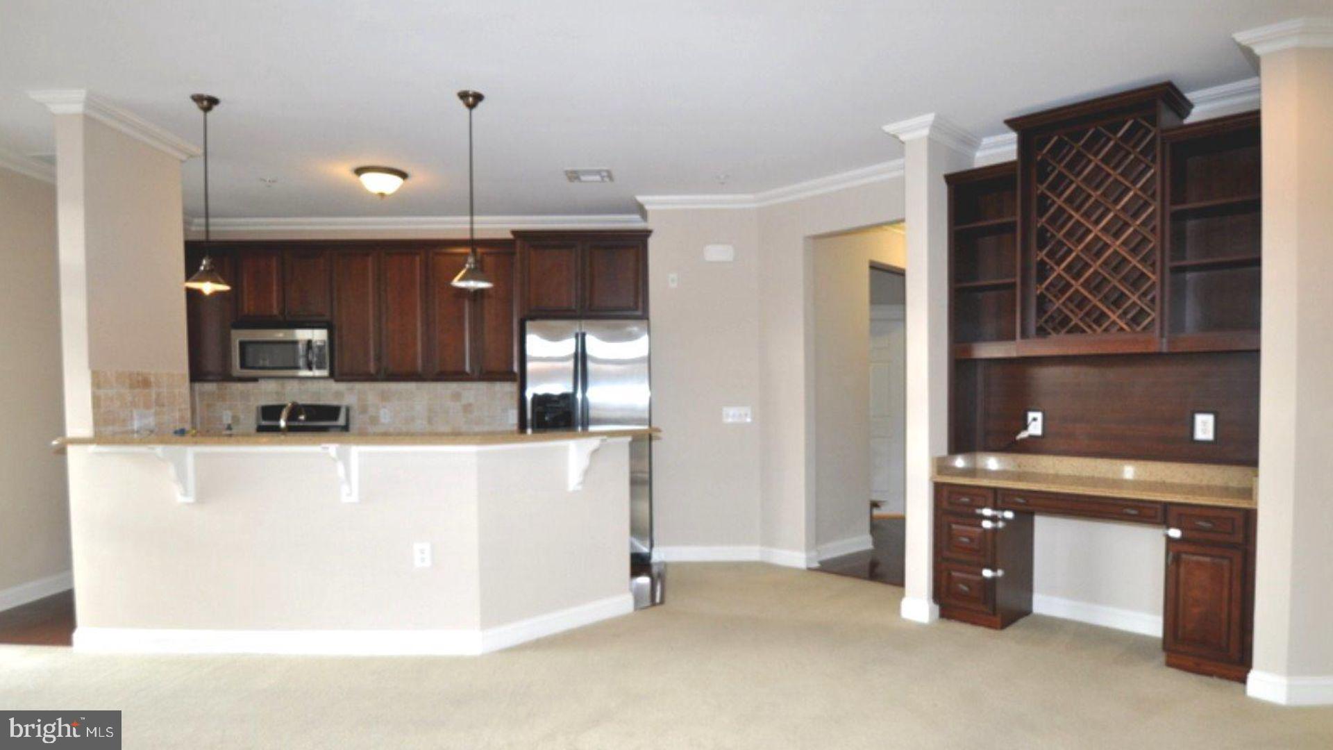 THE GRANDE AT RIVERVIEW - Residential