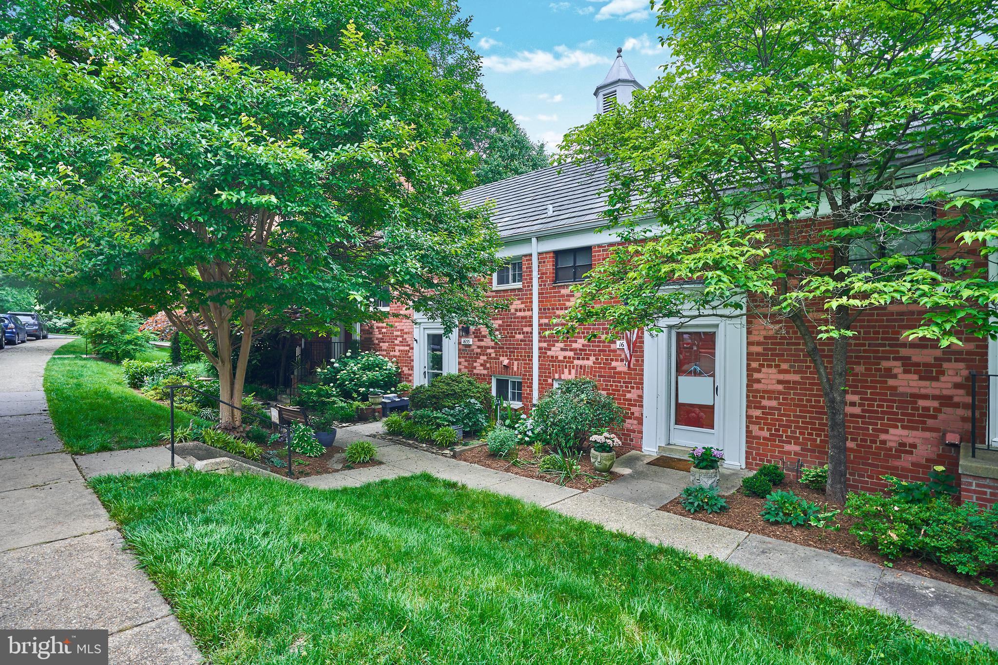 PARKFAIRFAX - Residential Lease
