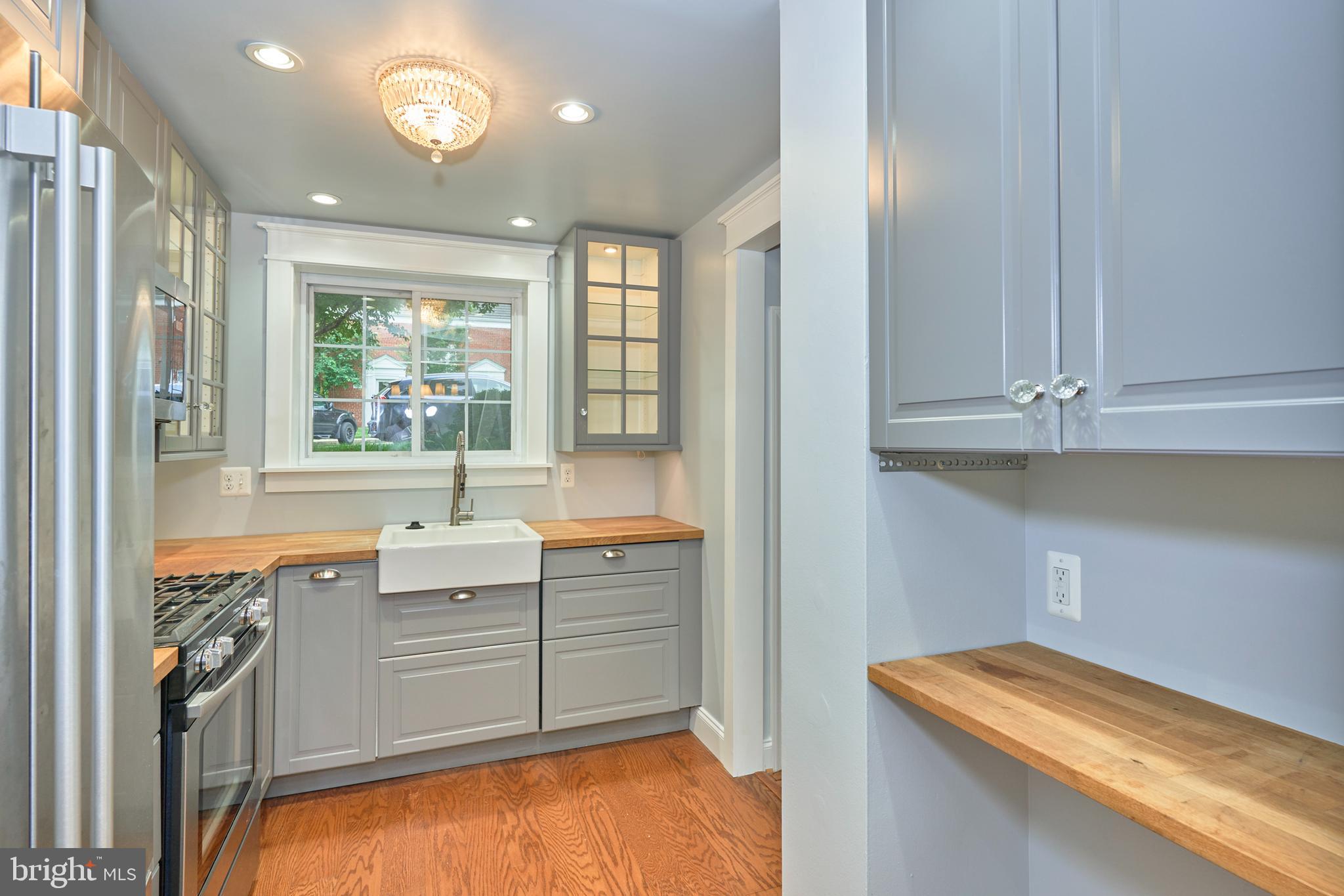 PARKFAIRFAX - Residential Lease